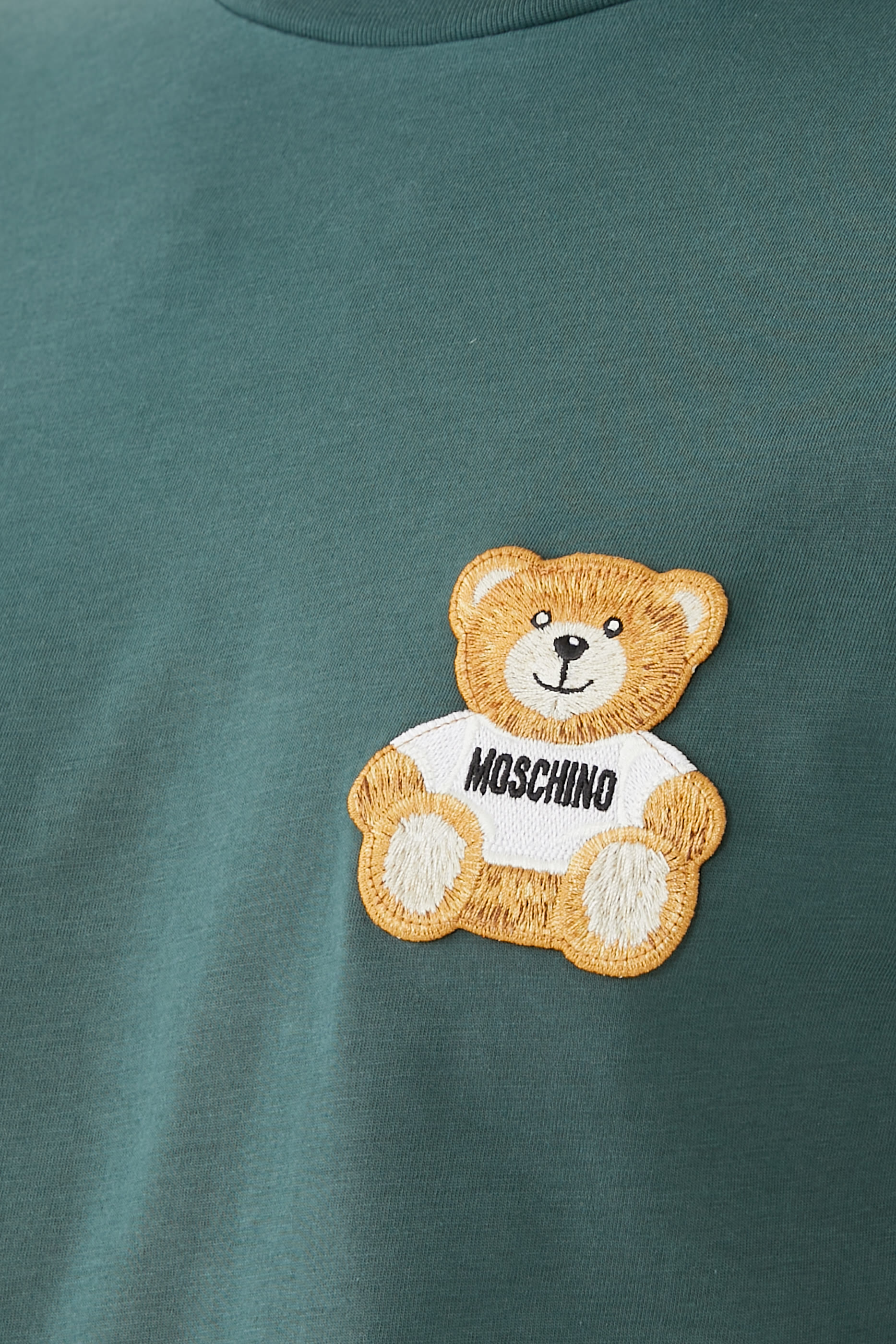 تيشيرت مزين بنقشة الدب تيدي