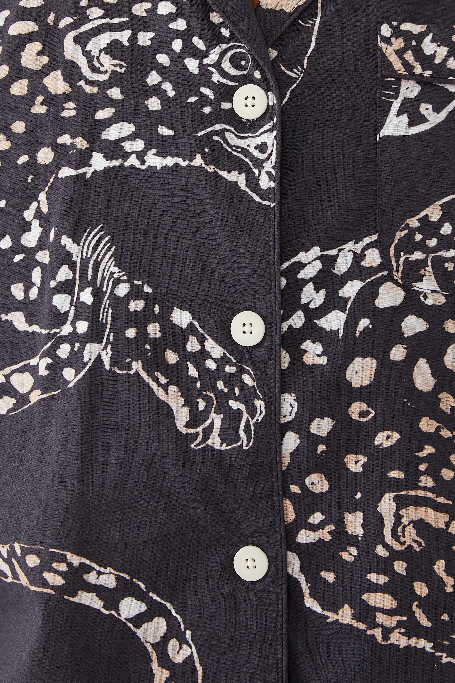 طقم بيجاما طويل بنقشة فهد