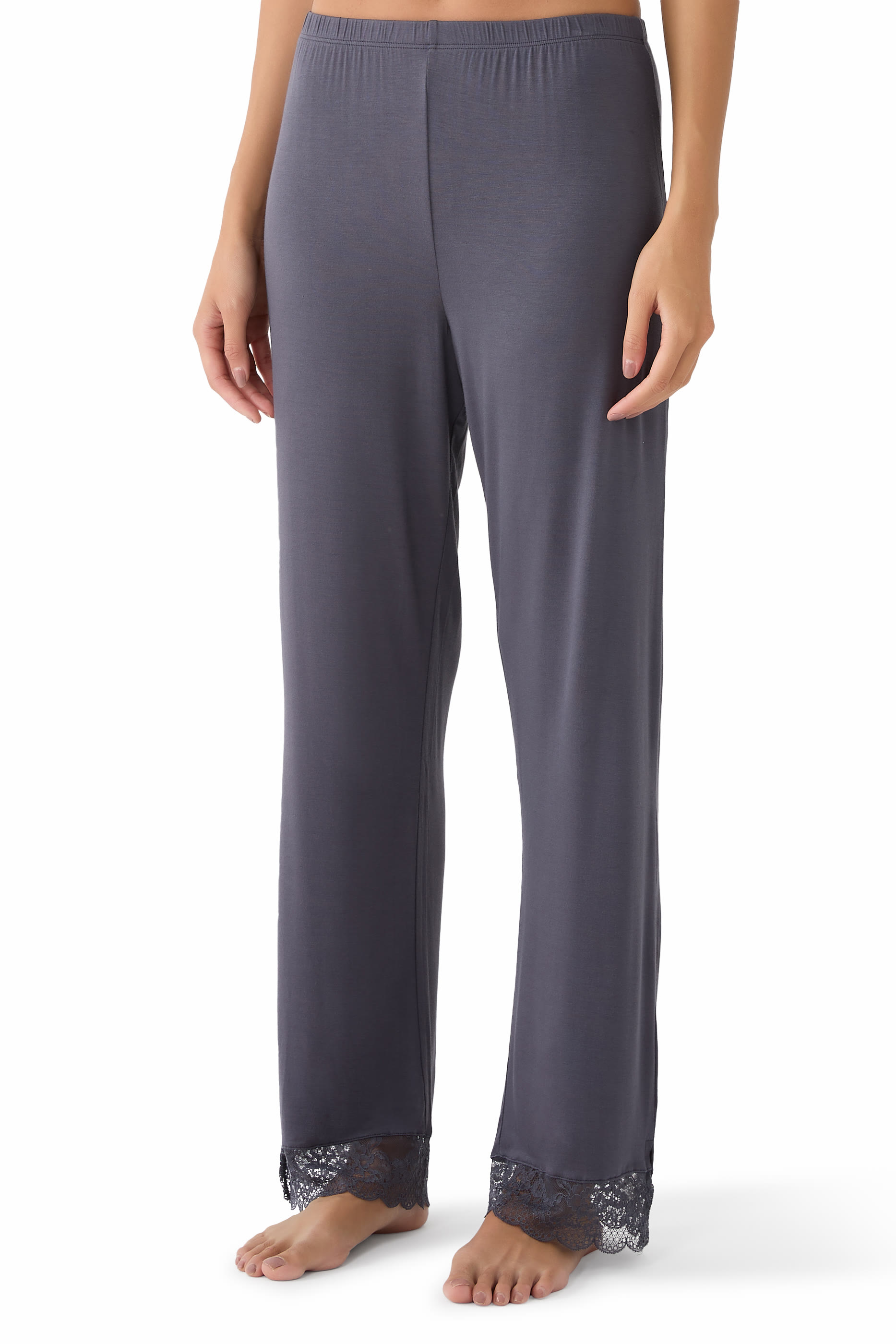 طقم بيجامة يوك دانتيل جيرسيه