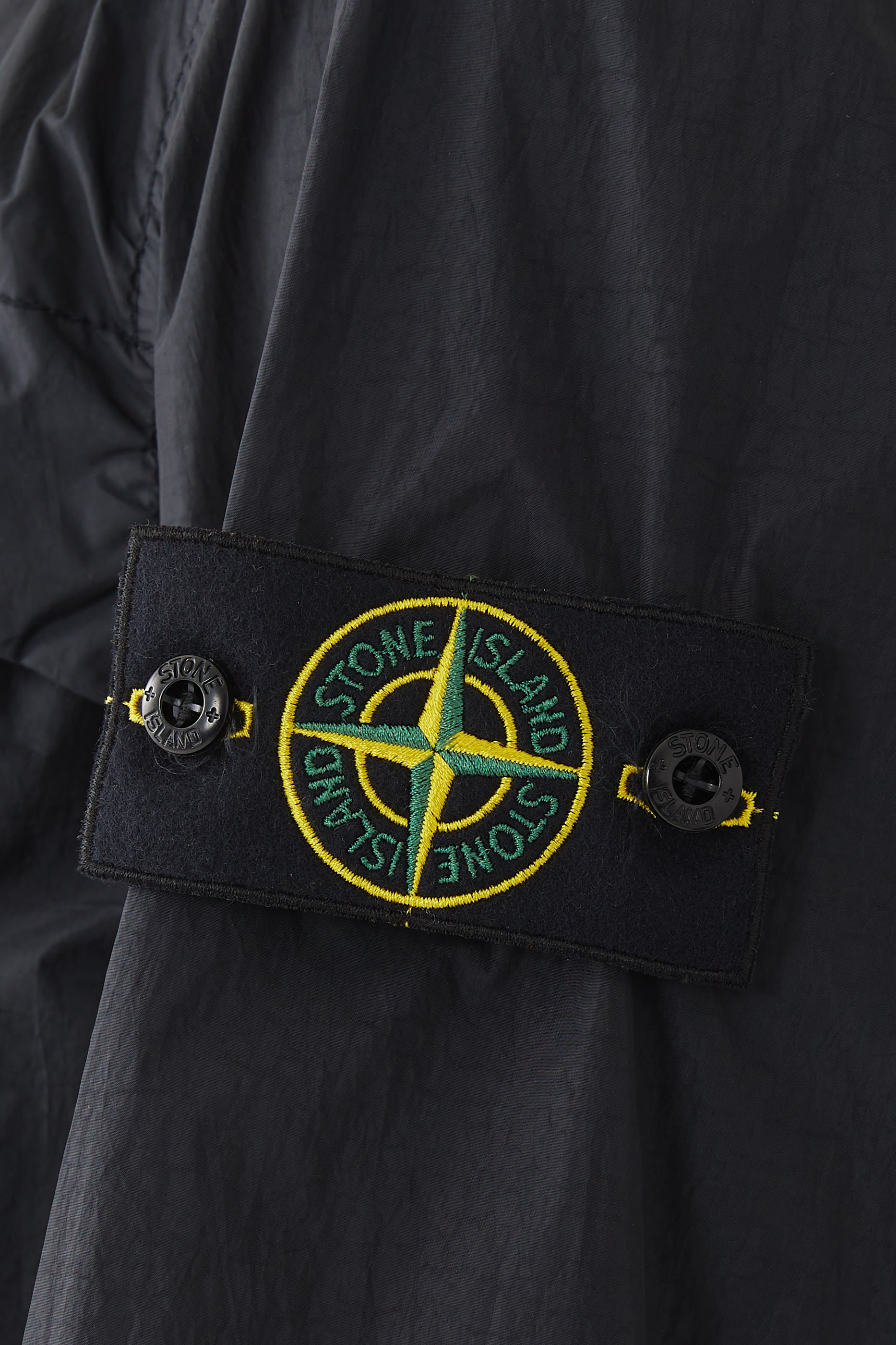 جاكيت مجعد خفيف الوزن