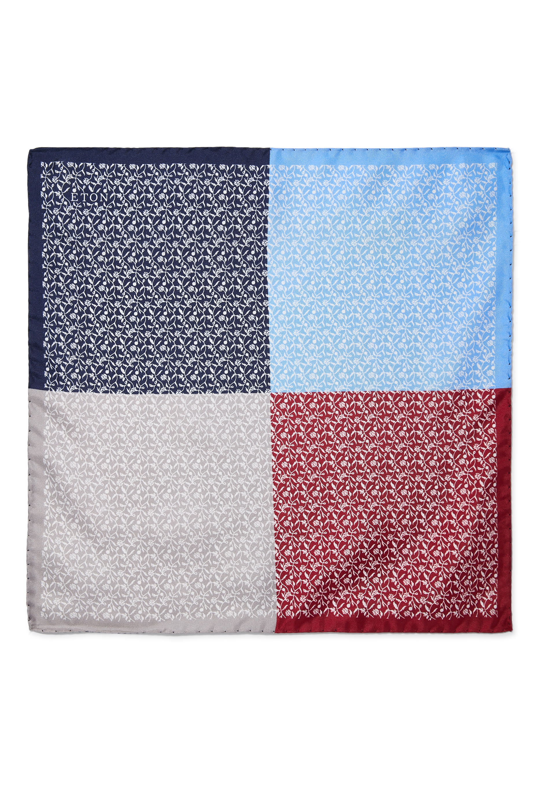 منديل جيب مقسم لأربعة مربعات بنقشة زهور حرير