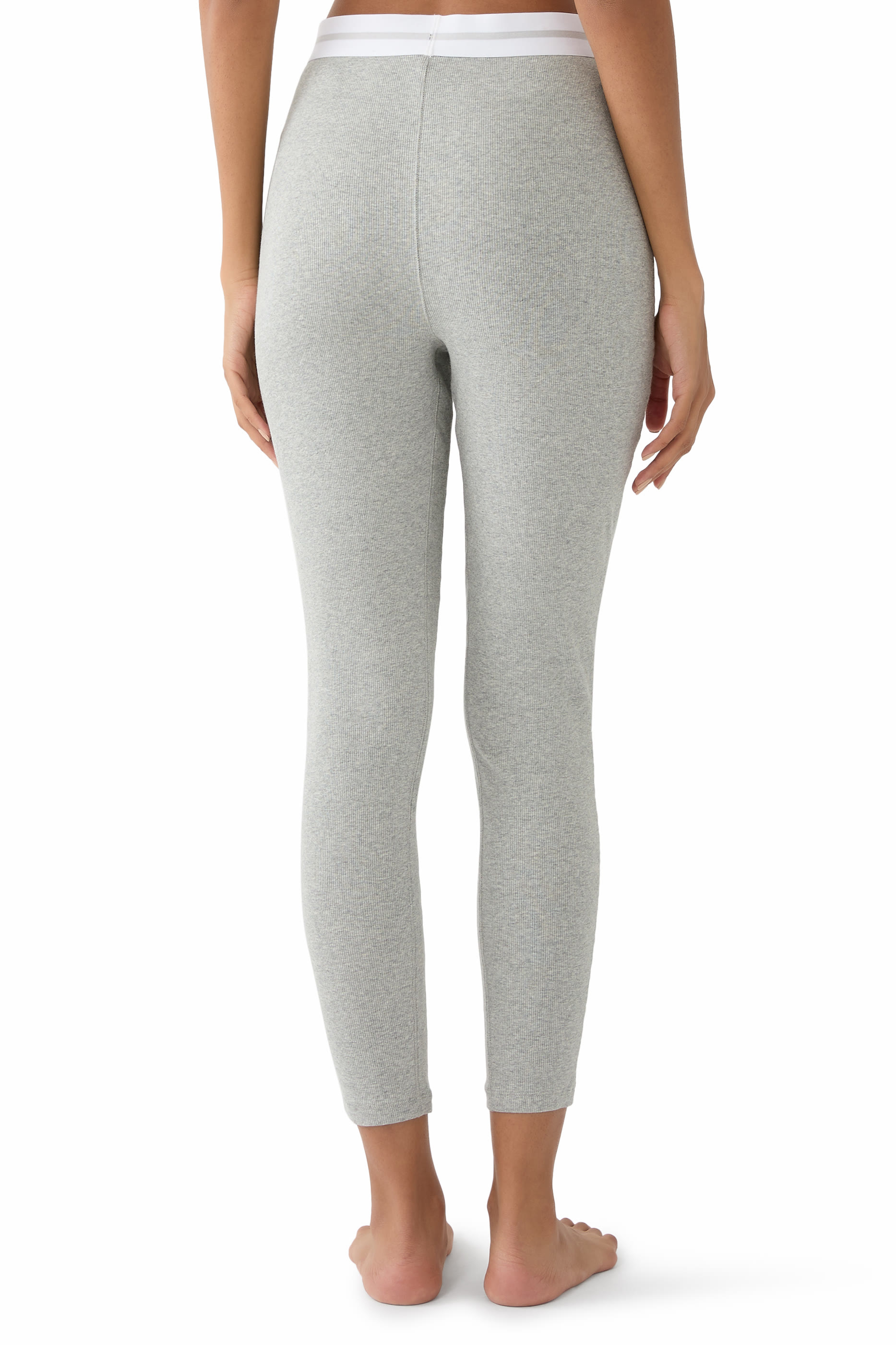 ليغينغز بشعار الماركة