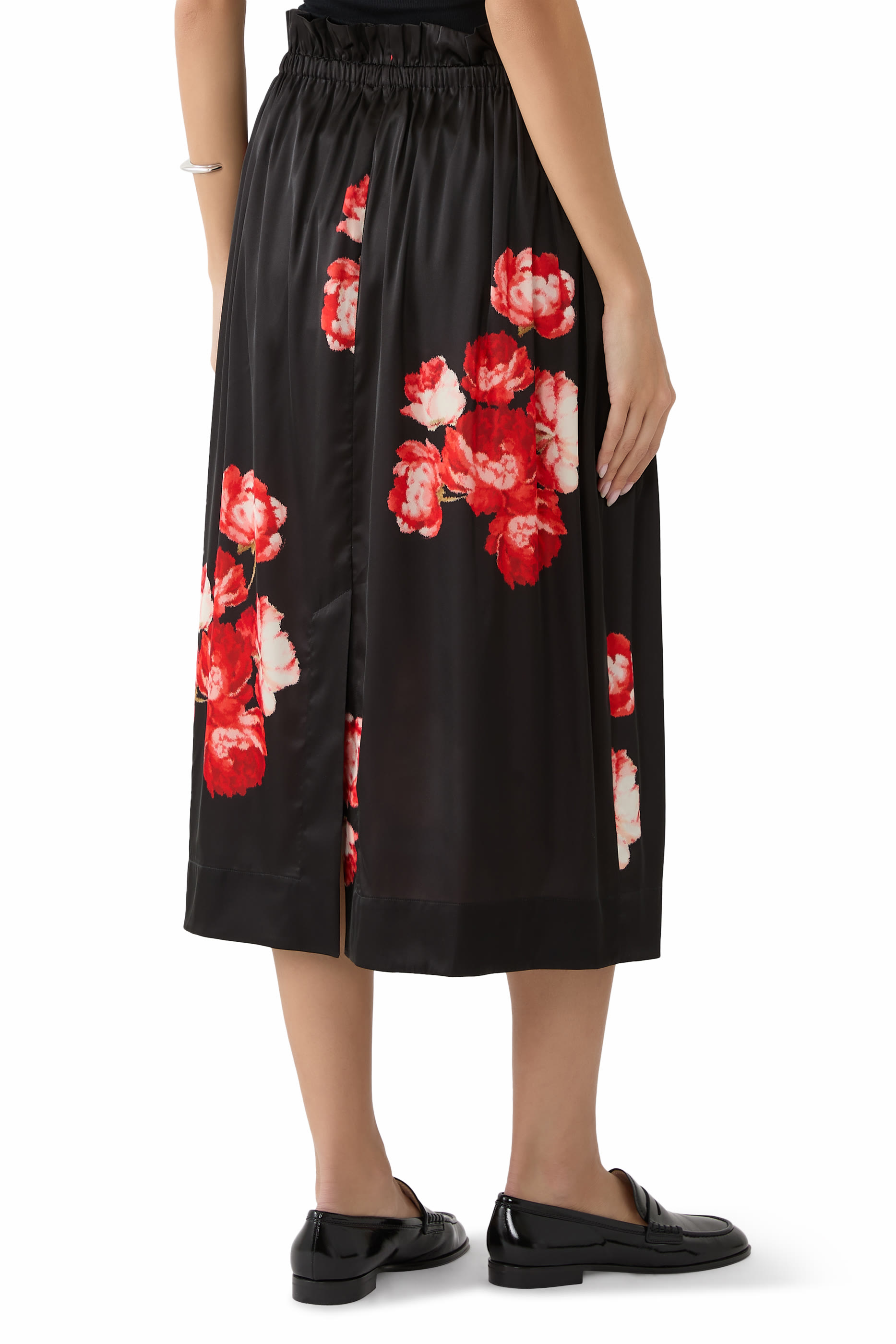 تنورة بخصر مكشكش ونقشة زهور توليب