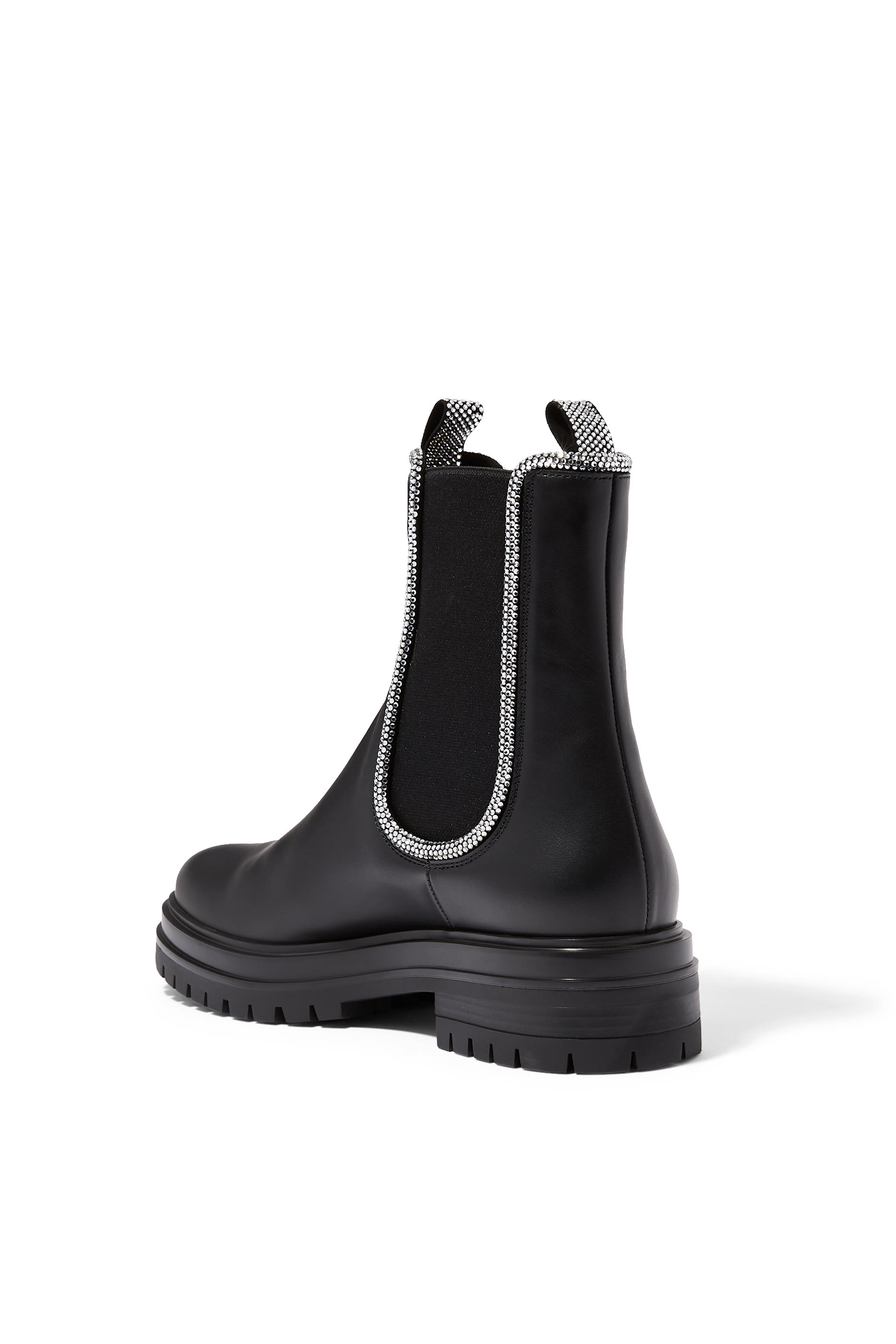 حذاء بوت تشستر مرصع بالكريستال