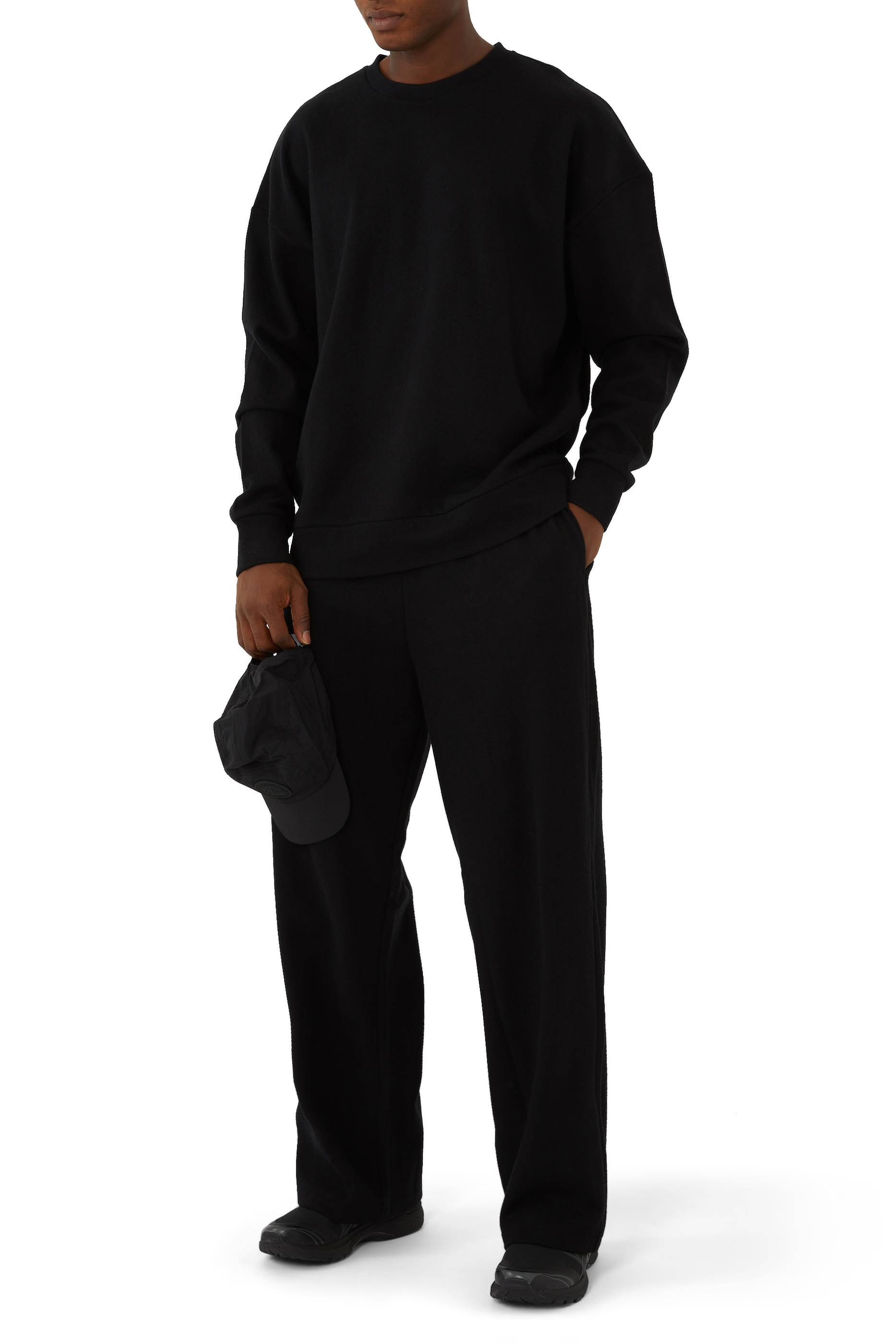 كنزة صوف جرسيه معاد تدويره بقصة فضفاضة