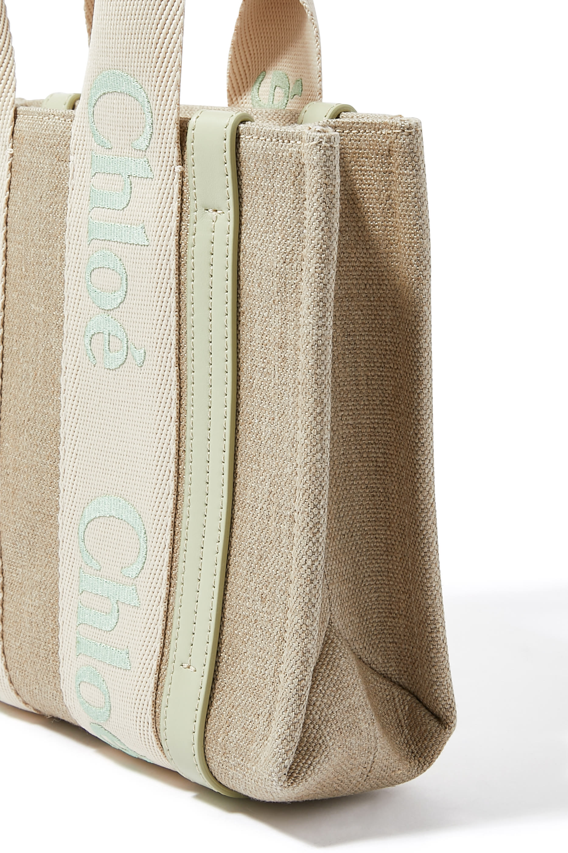 حقيبة يد وودي صغيرة