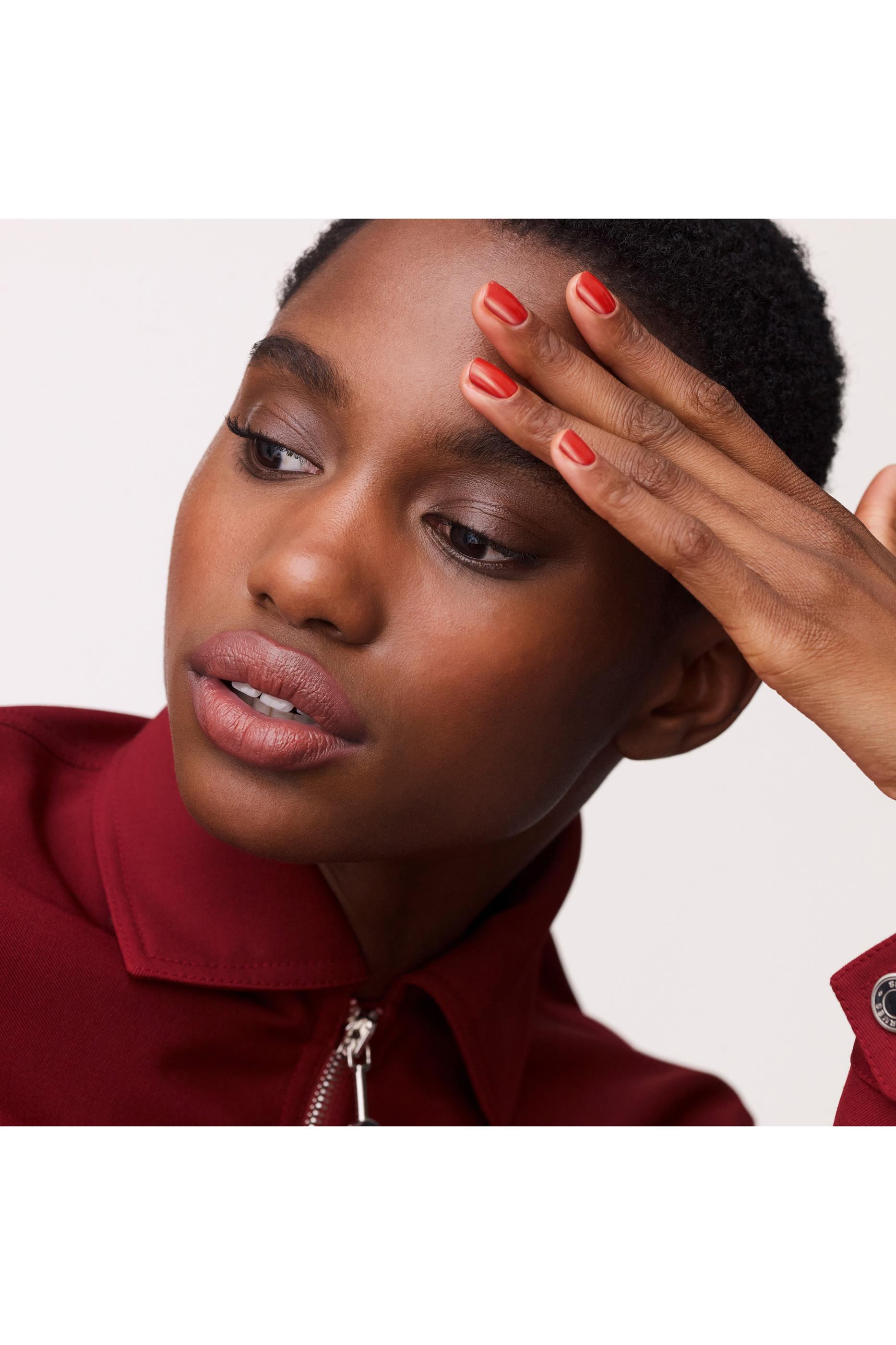 أيدي Herm&egrave;s, طلاء الأظافر,البنّي الرّمادي