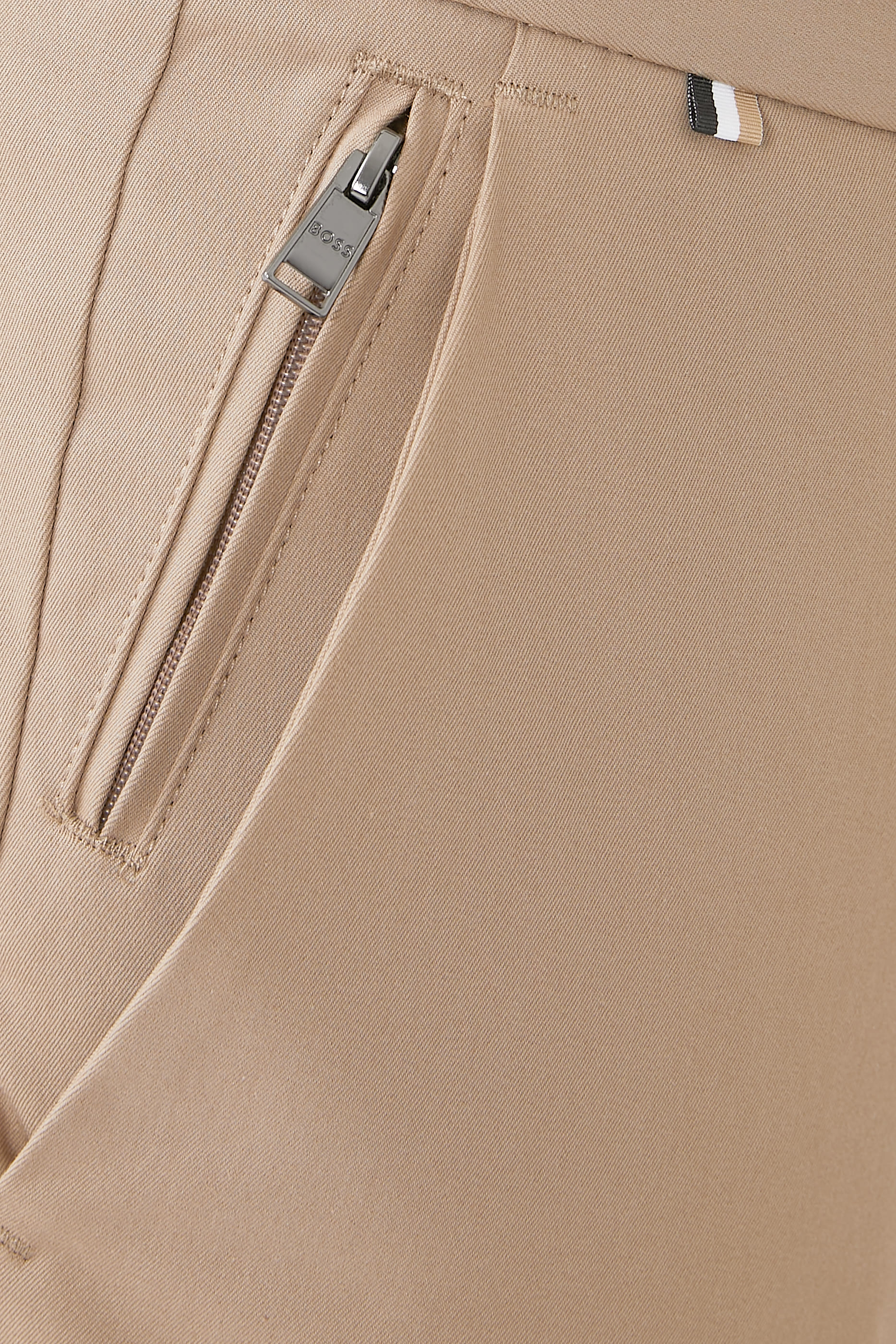 بنطال كايتو بقصة ضيقة