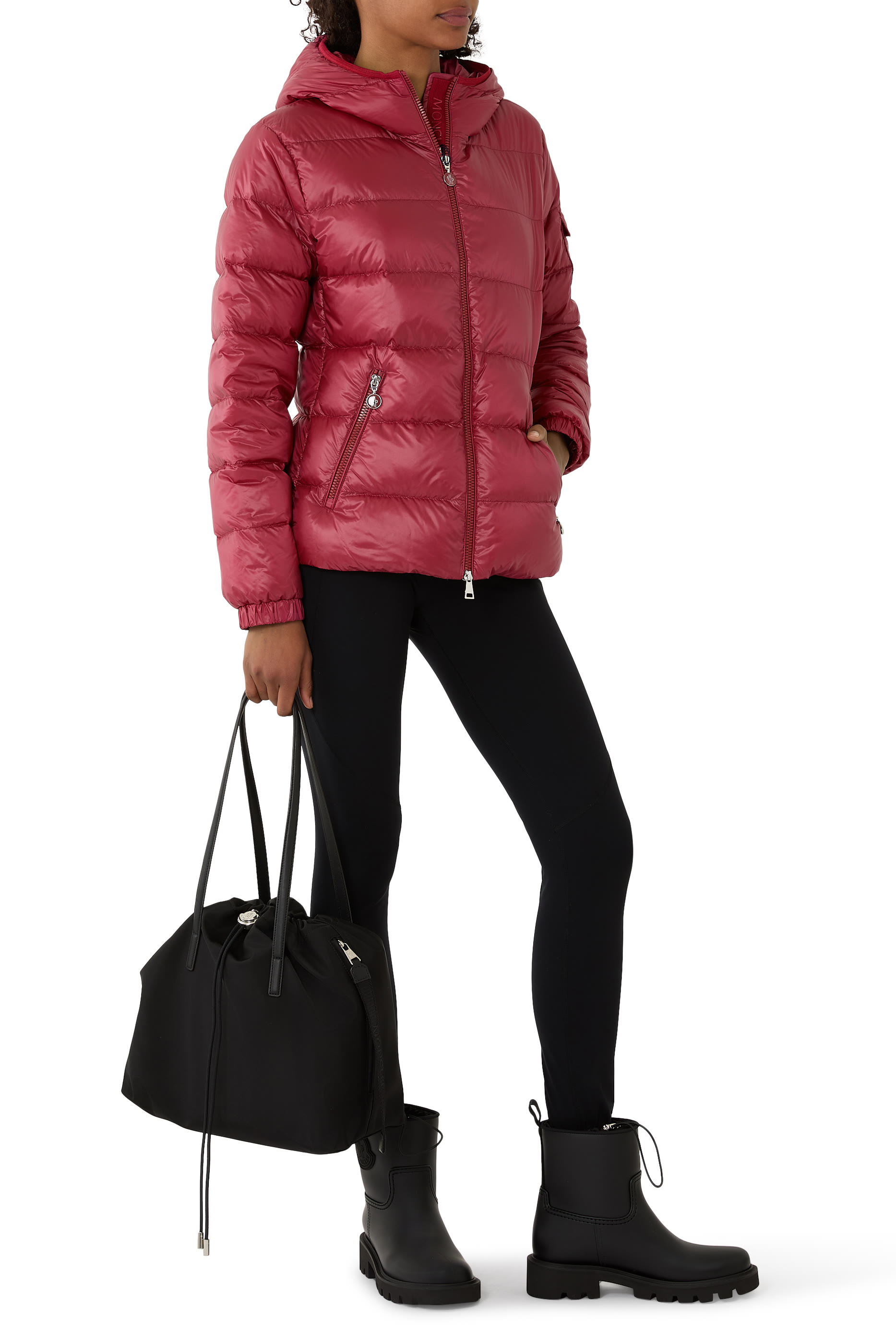 جاكيت غليس قصير بغطاء للرأس وتصميم مبطن