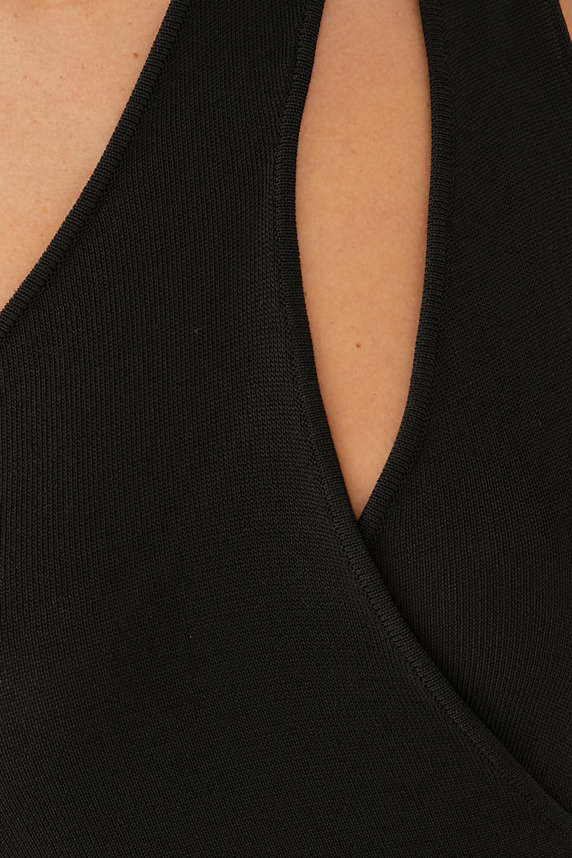 فستان ميرا عاصم منسوج طويل