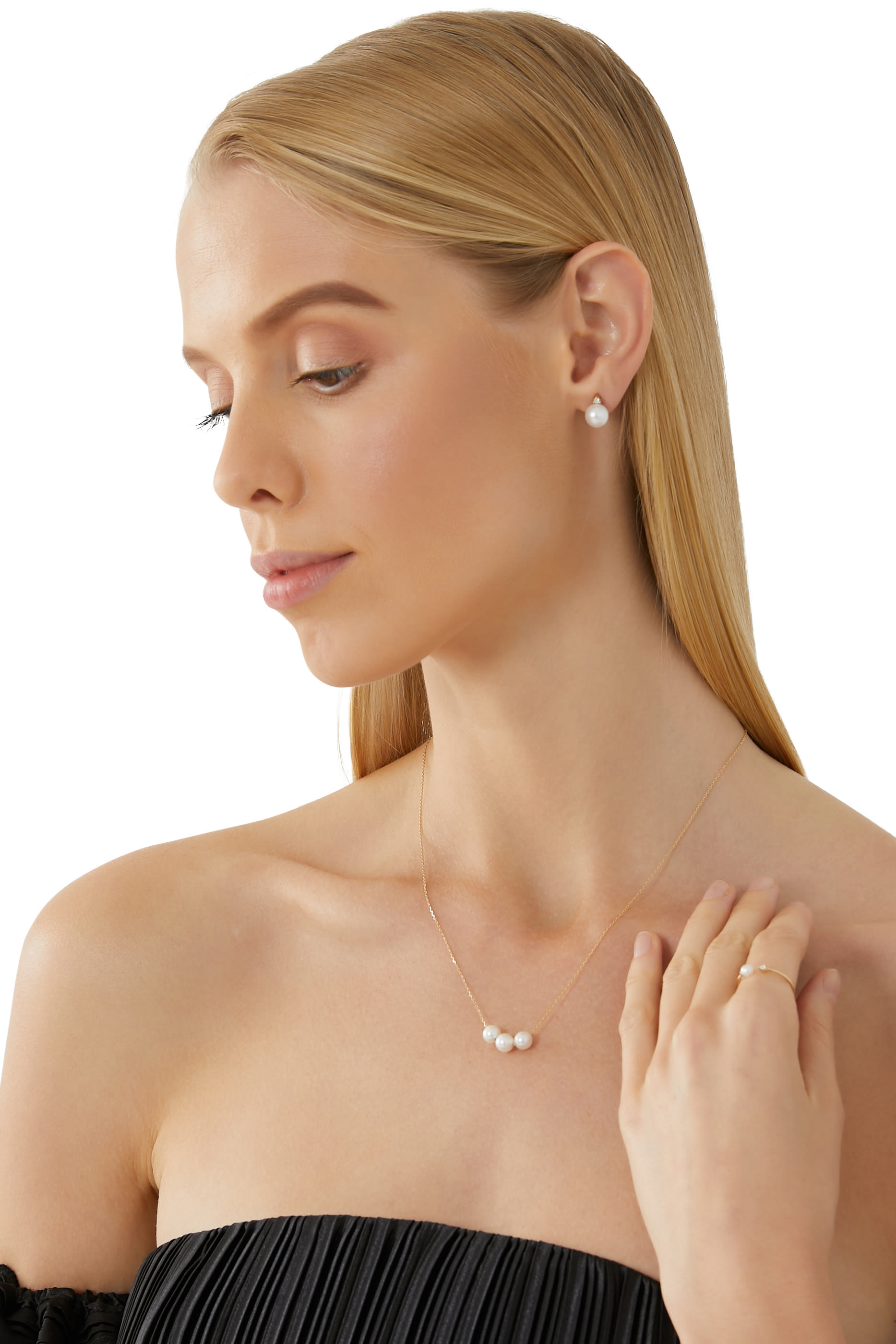 أقراط سي اوف بيوتي كبيرة مزينة باللؤلؤ والماس ذهب أصفر عيار 14