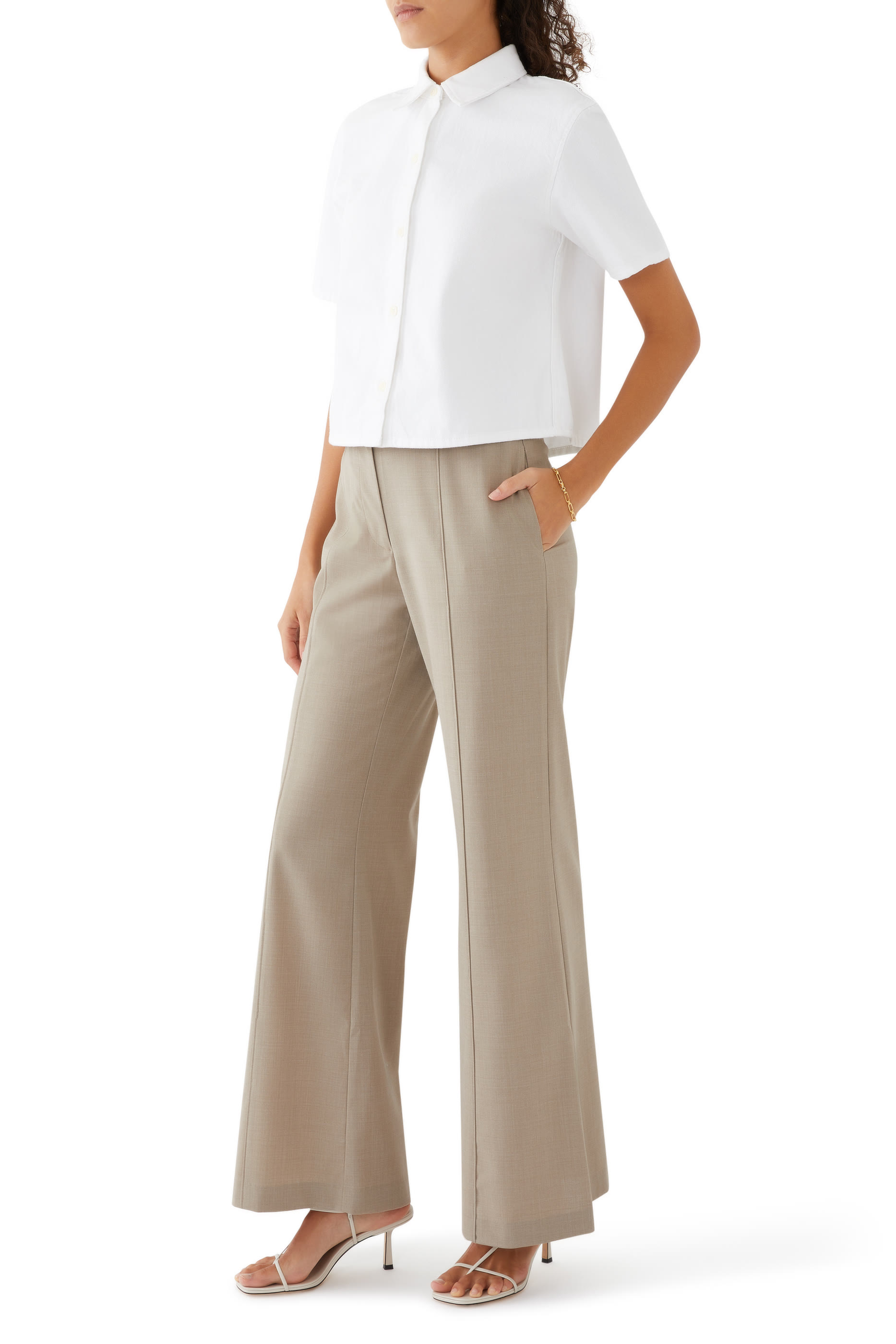 صندل بكعب 70مم مع تصميم متقاطع من الأمام