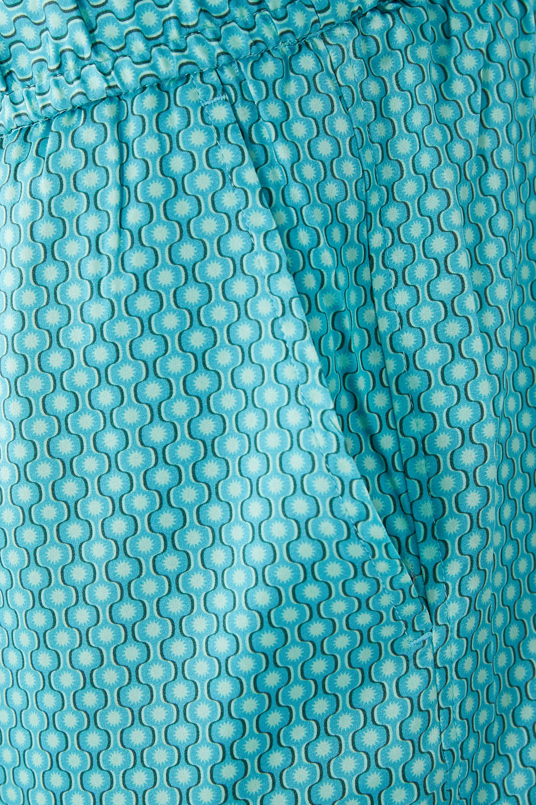 شورت بالما ايبانيما حرير بنقشة نجوم