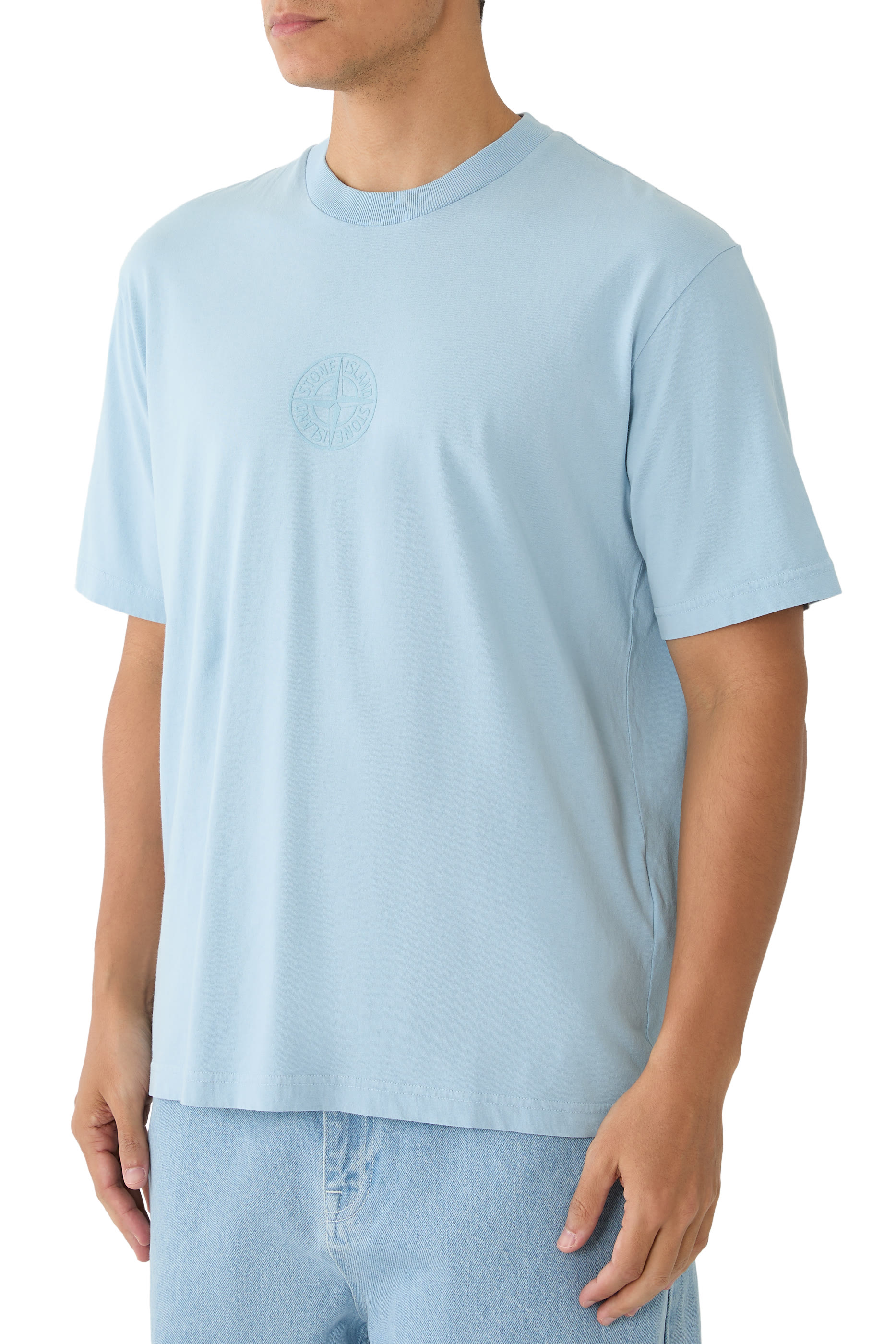 تيشيرت بشعار الماركة غرافيكي