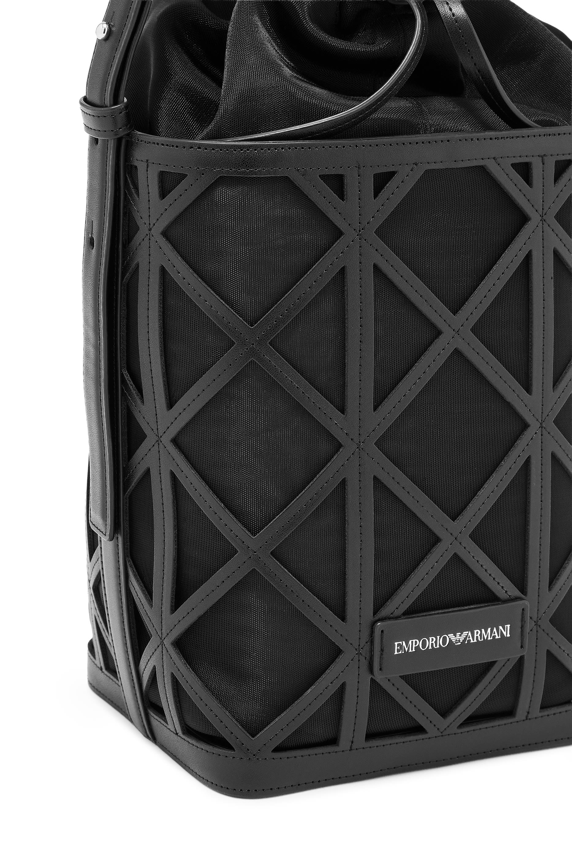 حقيبة باكيت بشعار الماركة جلد وقماش شبكي