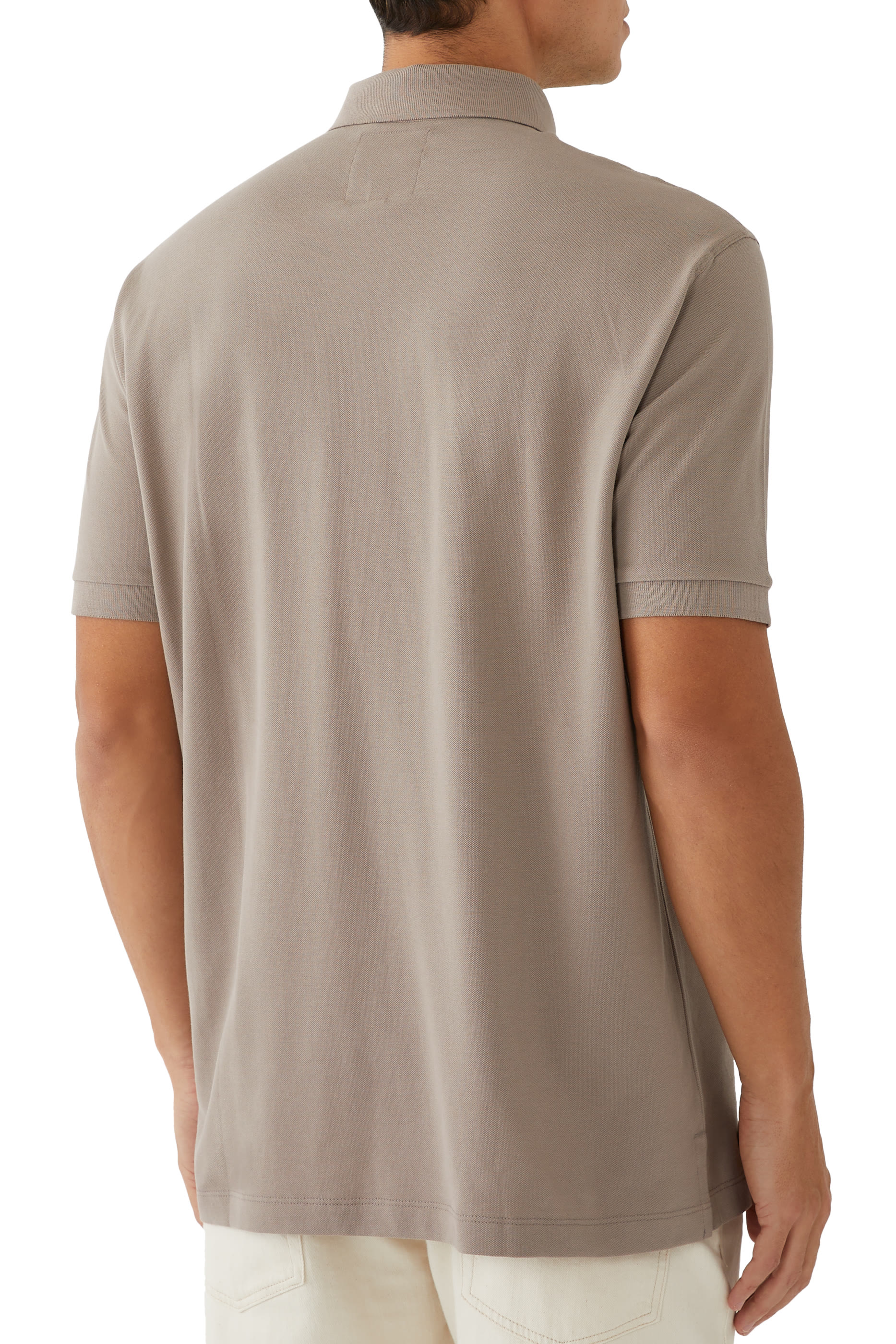 قميص بولو بشعار الماركة