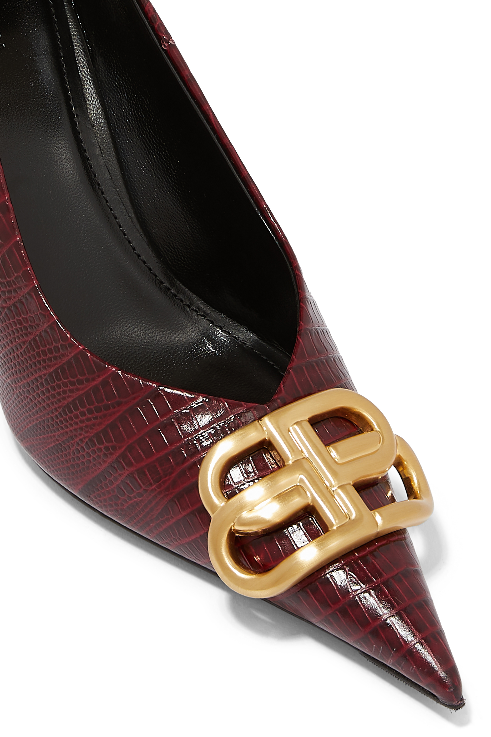 حذاء كلاسيك 80 جلد بمقدمة مدببة وكعب مربع وشعار BB