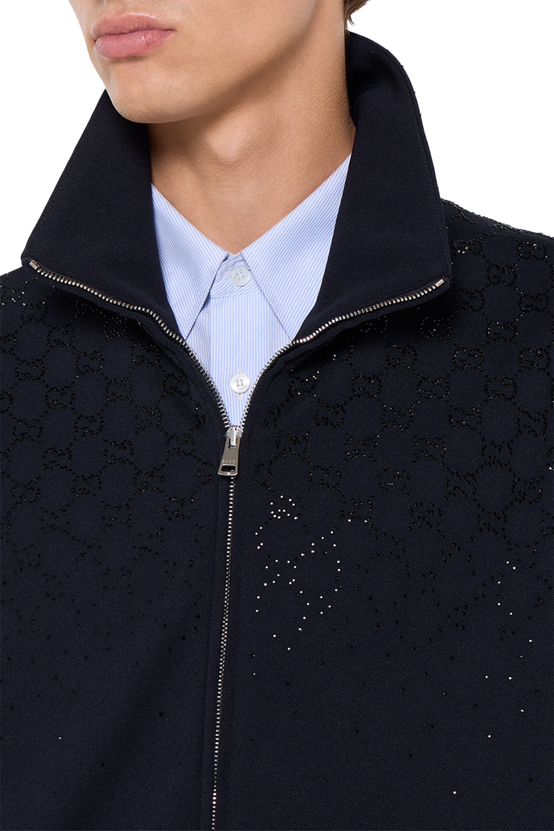 جاكيت بسحاب مرصع بكريستال جيرسيه معالج