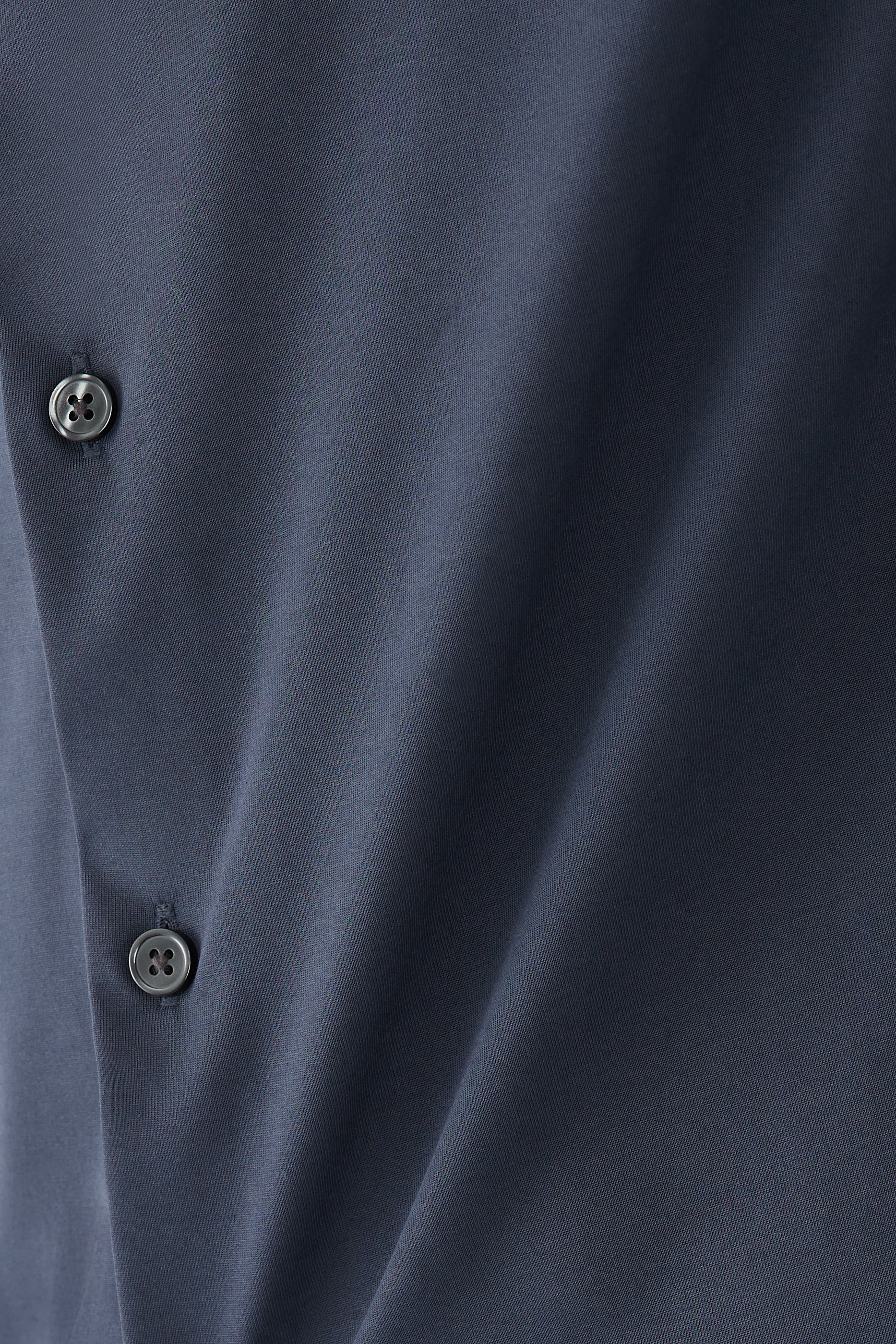 قميص سيلفان