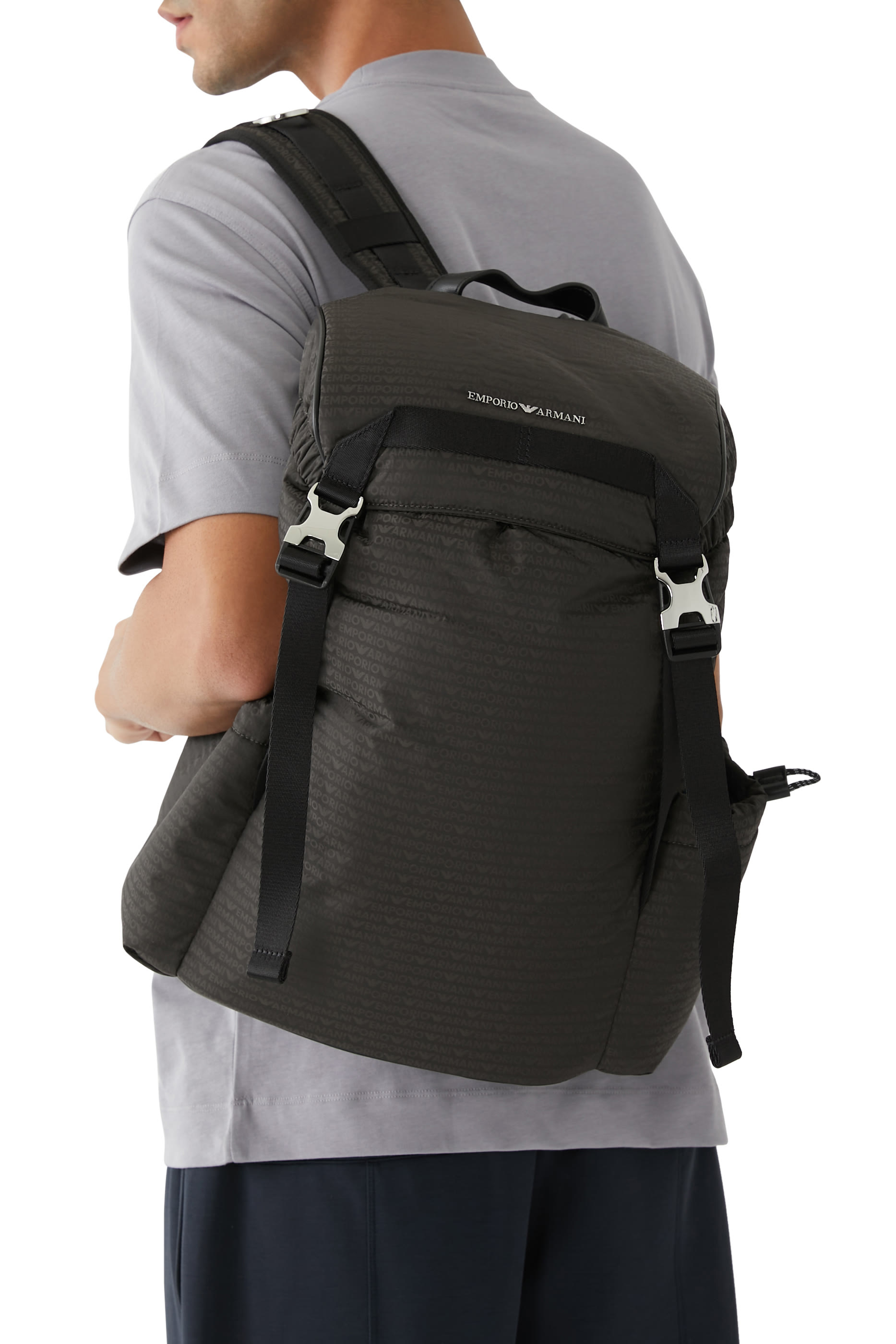 حقيبة ظهر نايلون مزينة كليا بشعار الماركة جاكار