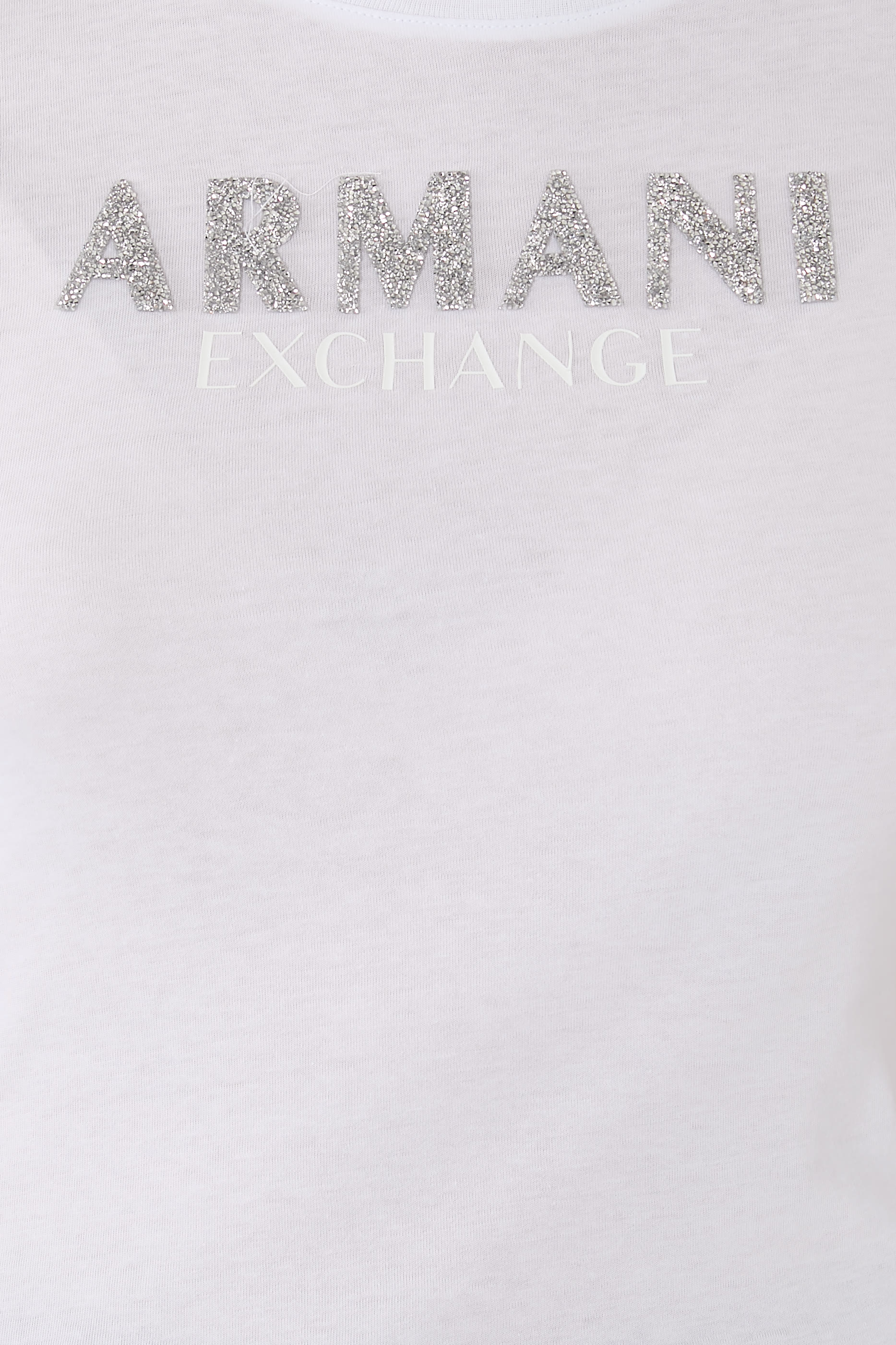 تيشيرت بقصة ضيقة بشعار الماركة قطن