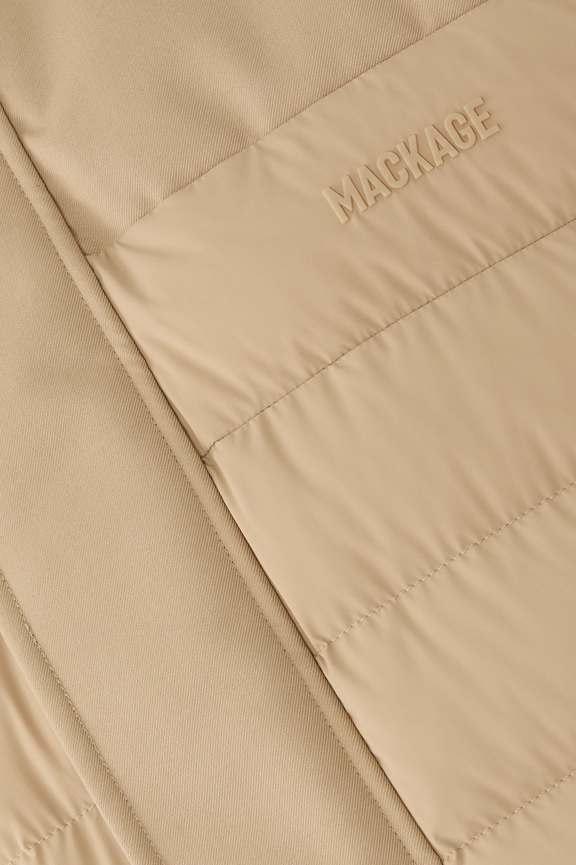 فيست برودي - زد مبطن بالزغب