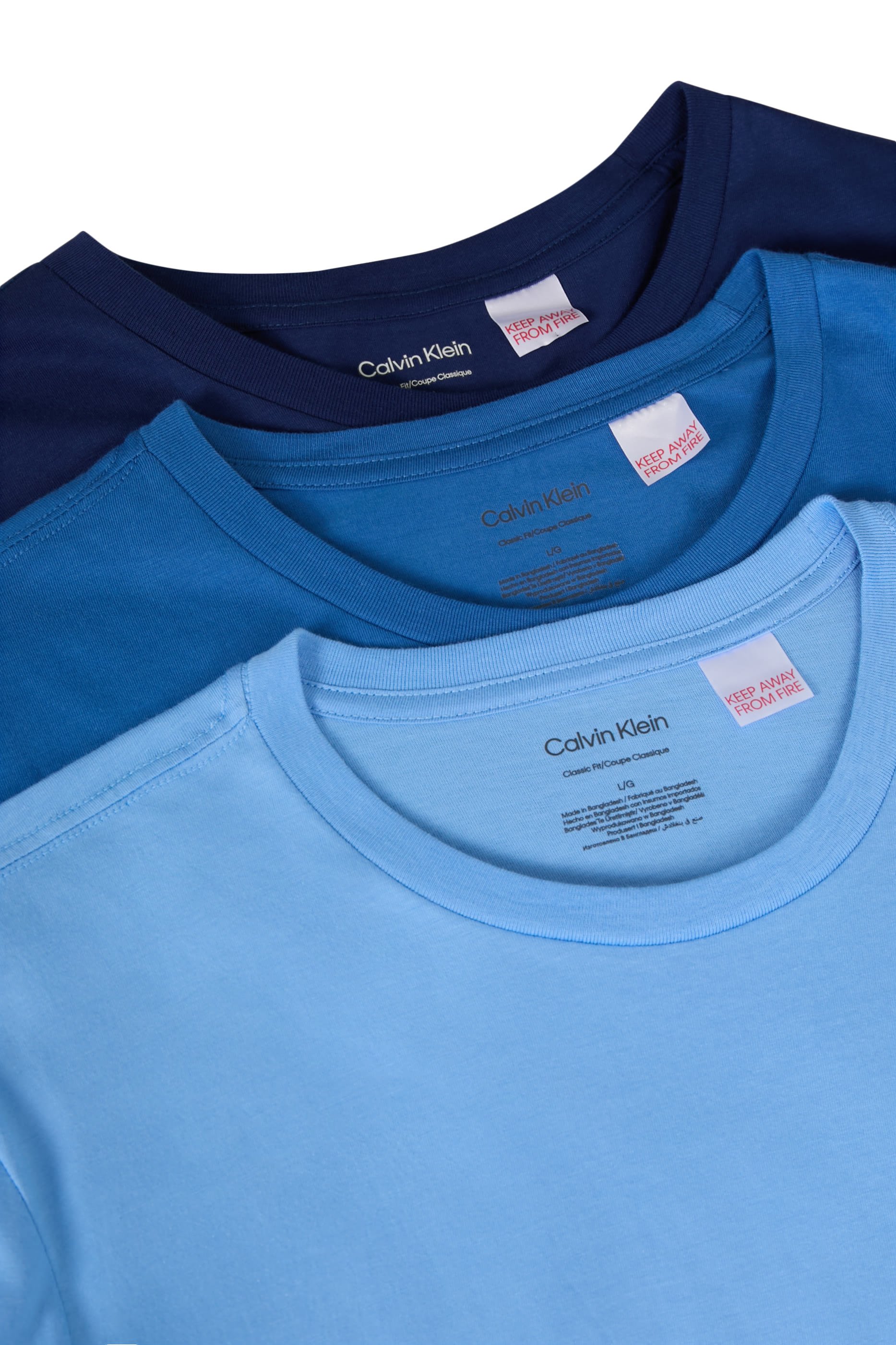 طقم تيشيرت بياقة ضيقة، 3 قطع