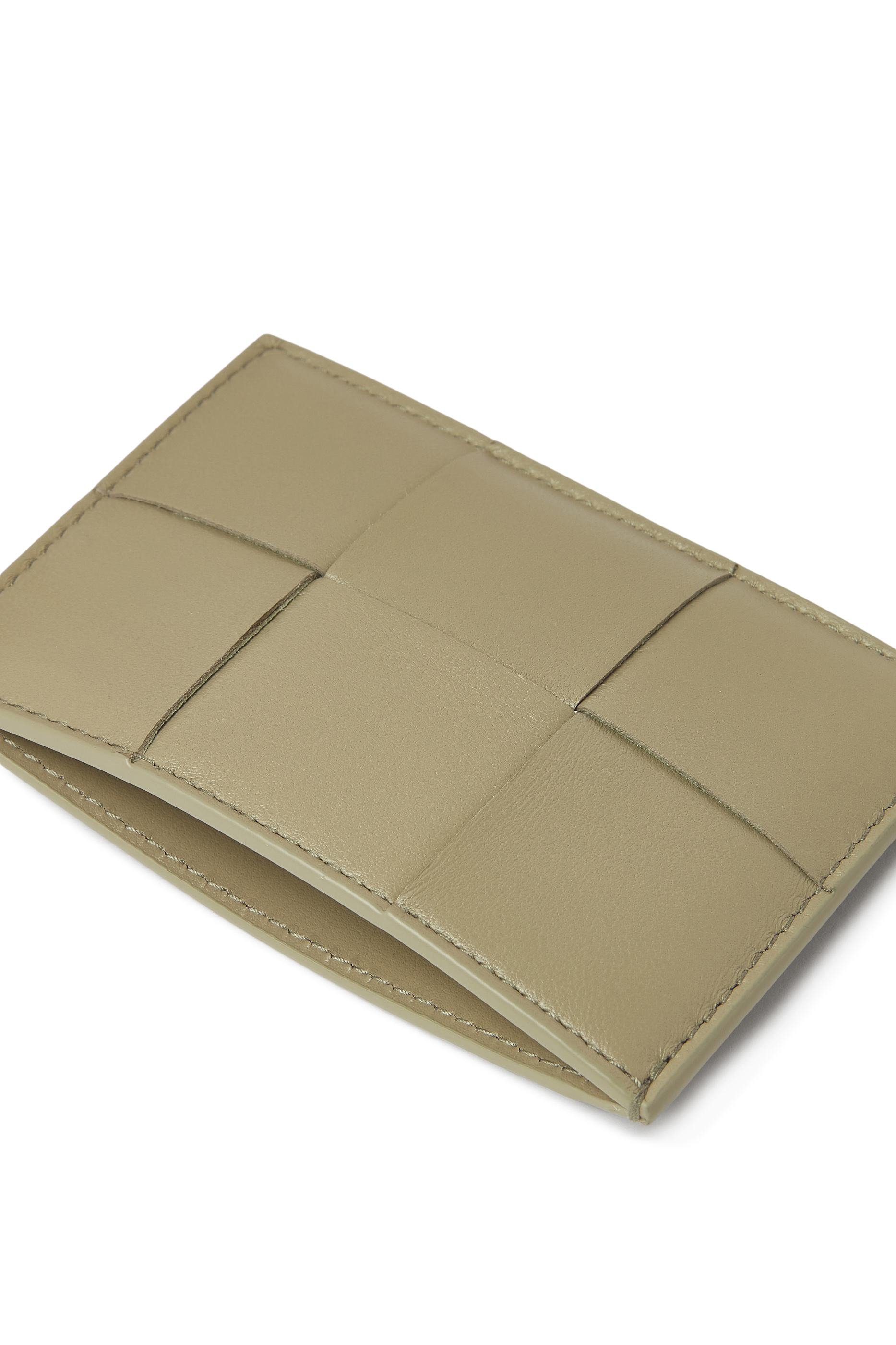 حافظة جواز سفر كاسيت