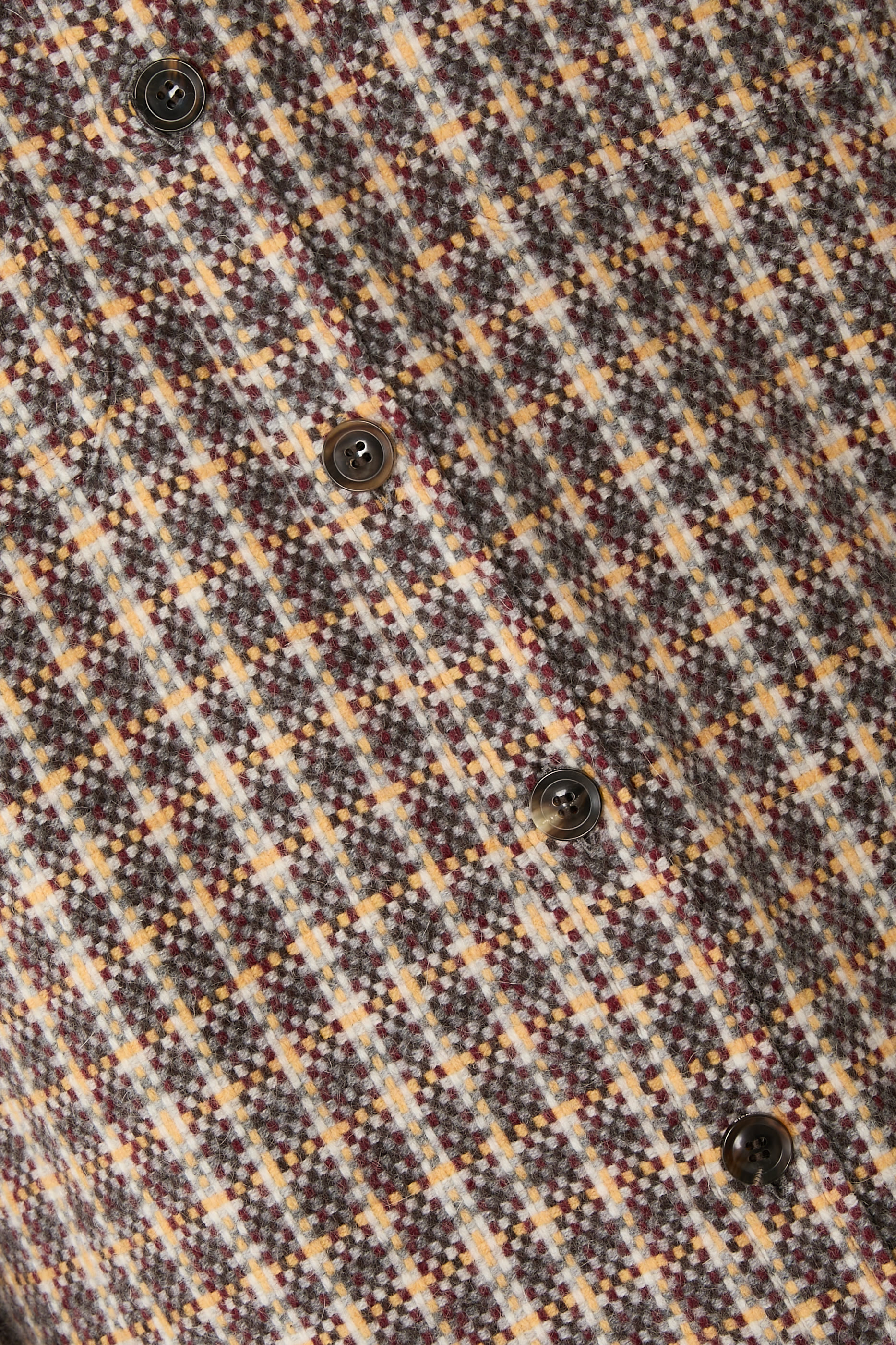 جاكيت بنمط قميص بجيبين