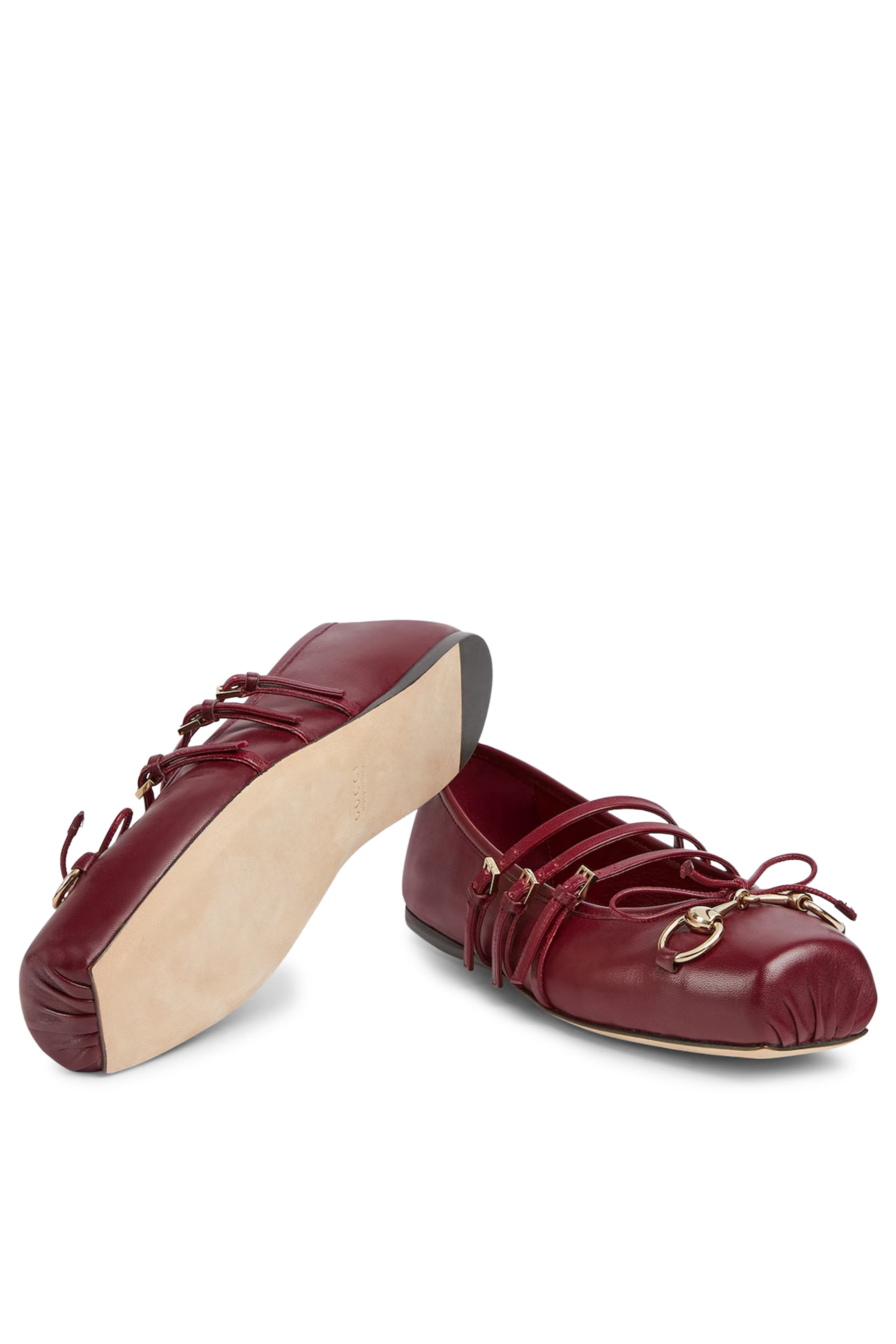 حذاء بارلينا بنعل مسطح وحلية لجام الحصان