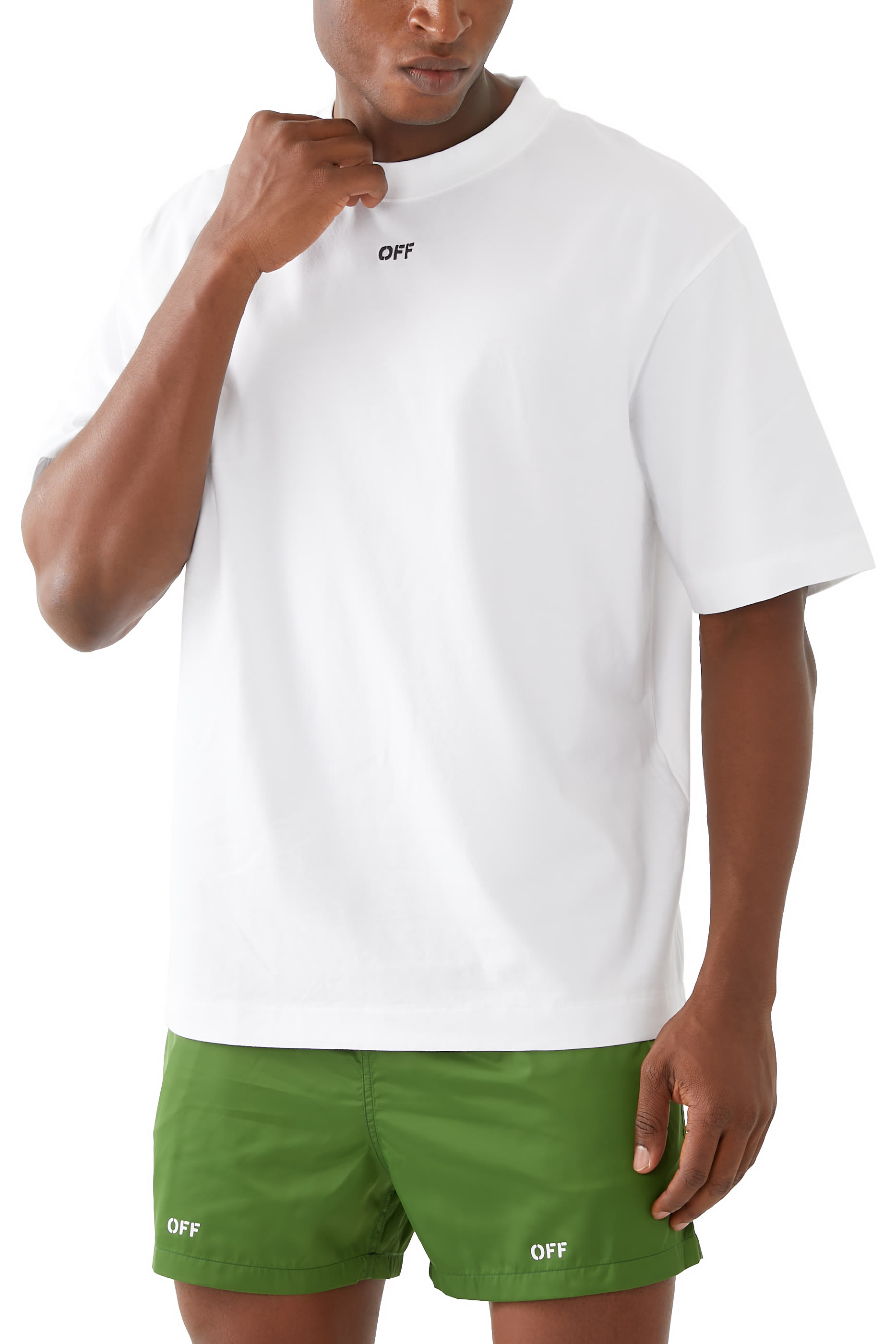 تيشيرت بشعار الماركة