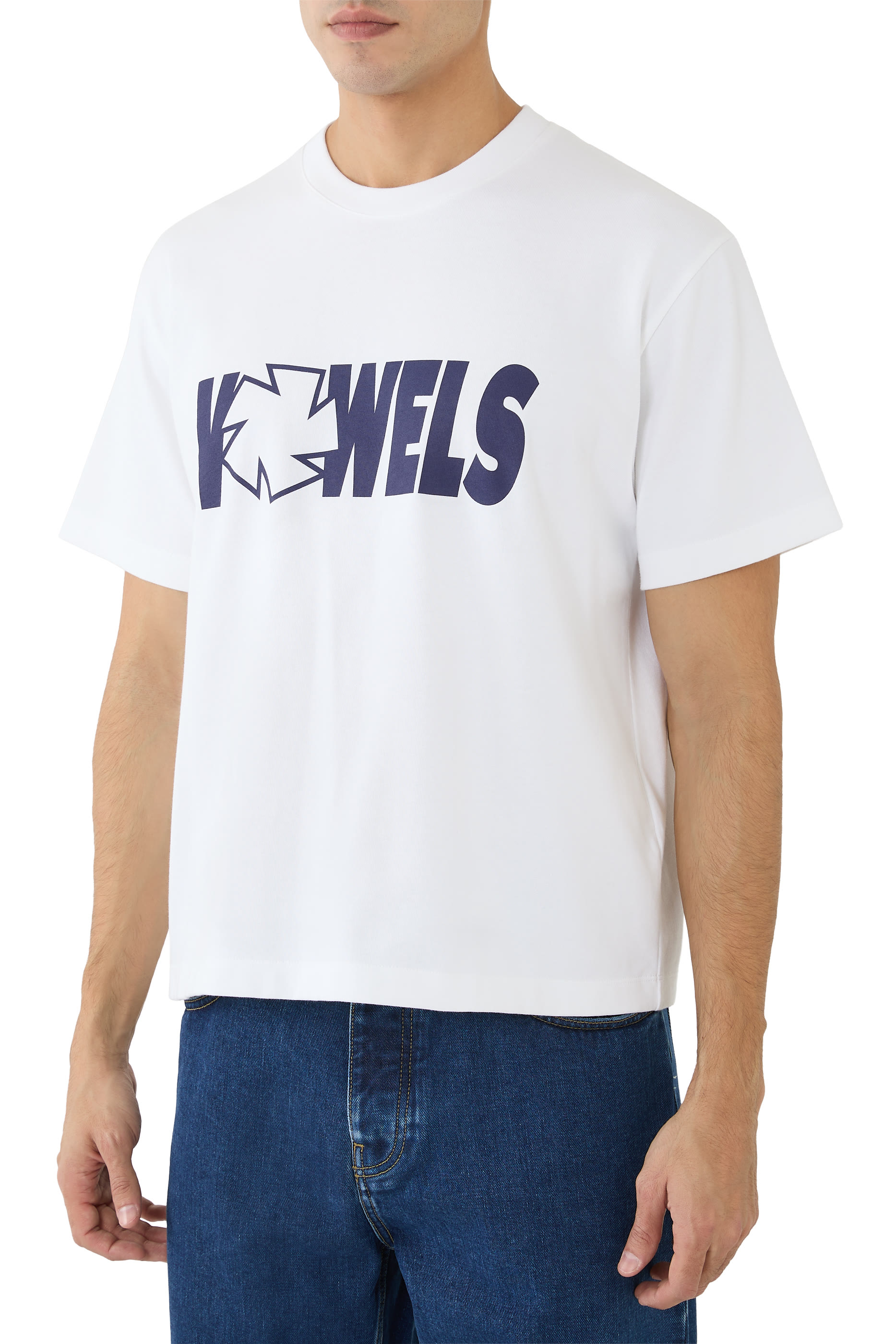 تيشيرت بنقشة حروف شعار الماركة