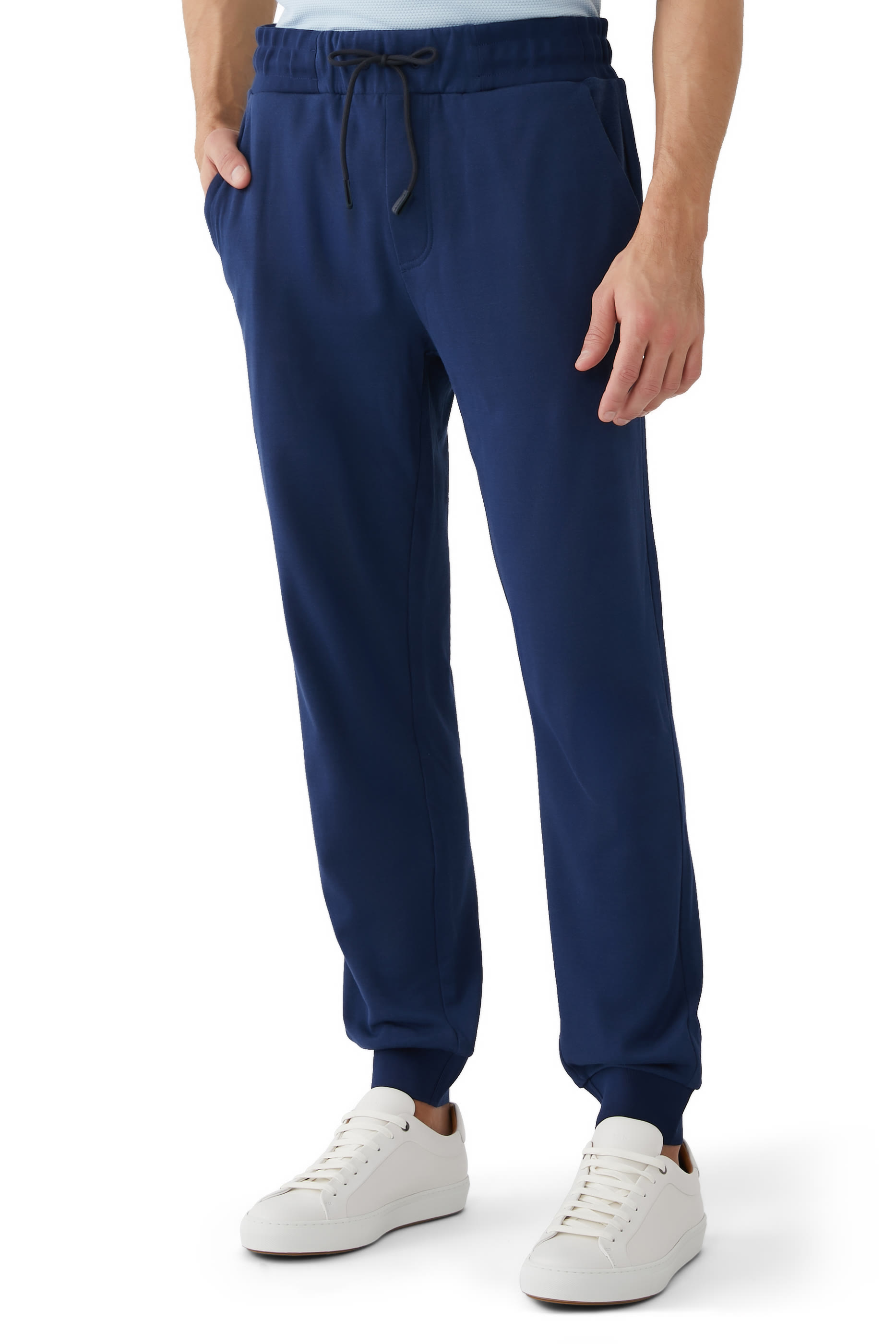 بنطال رياضي بقصة عادية