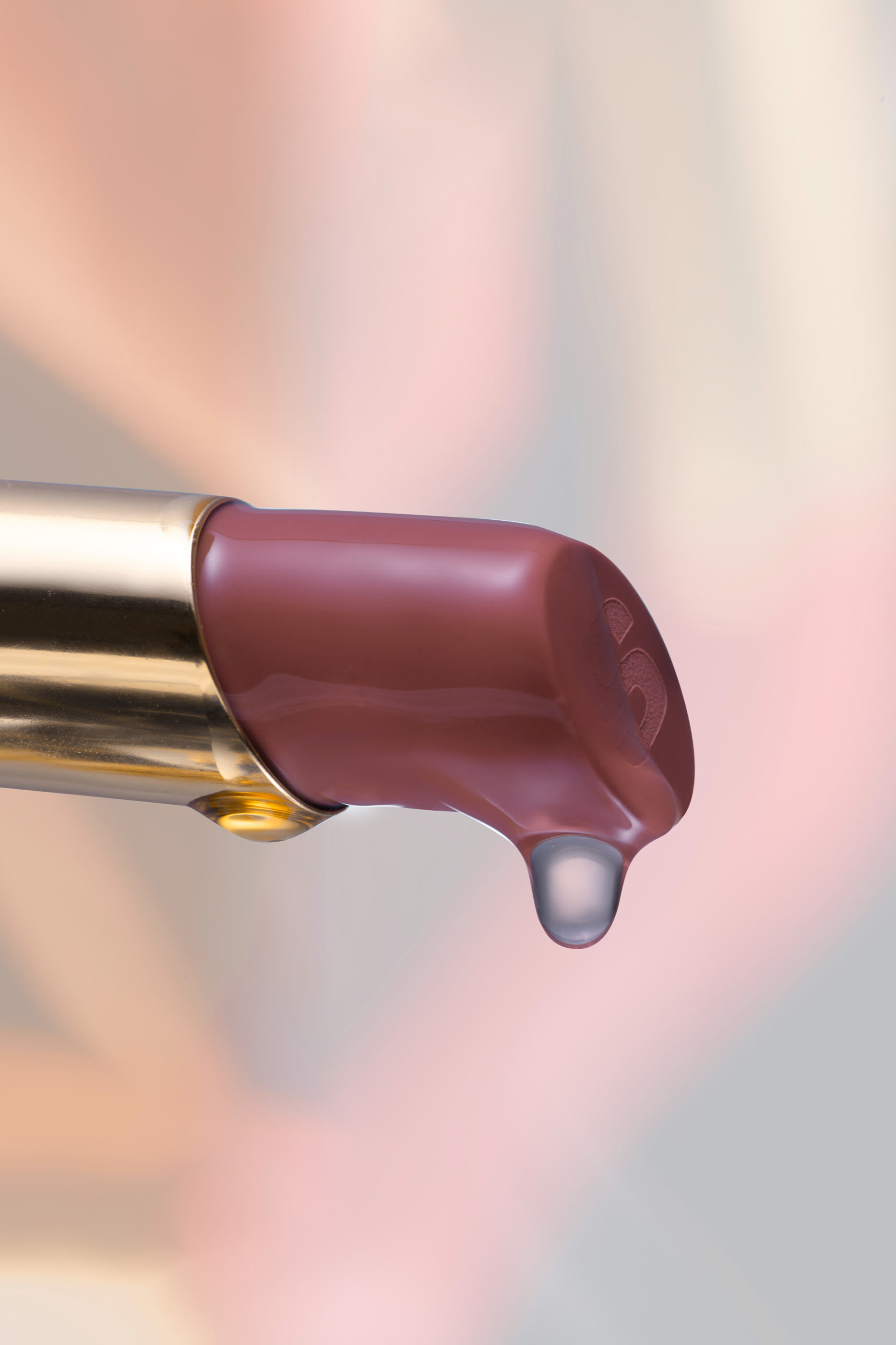 عبوة إعادة ملء مرطب الشفاه فيتو