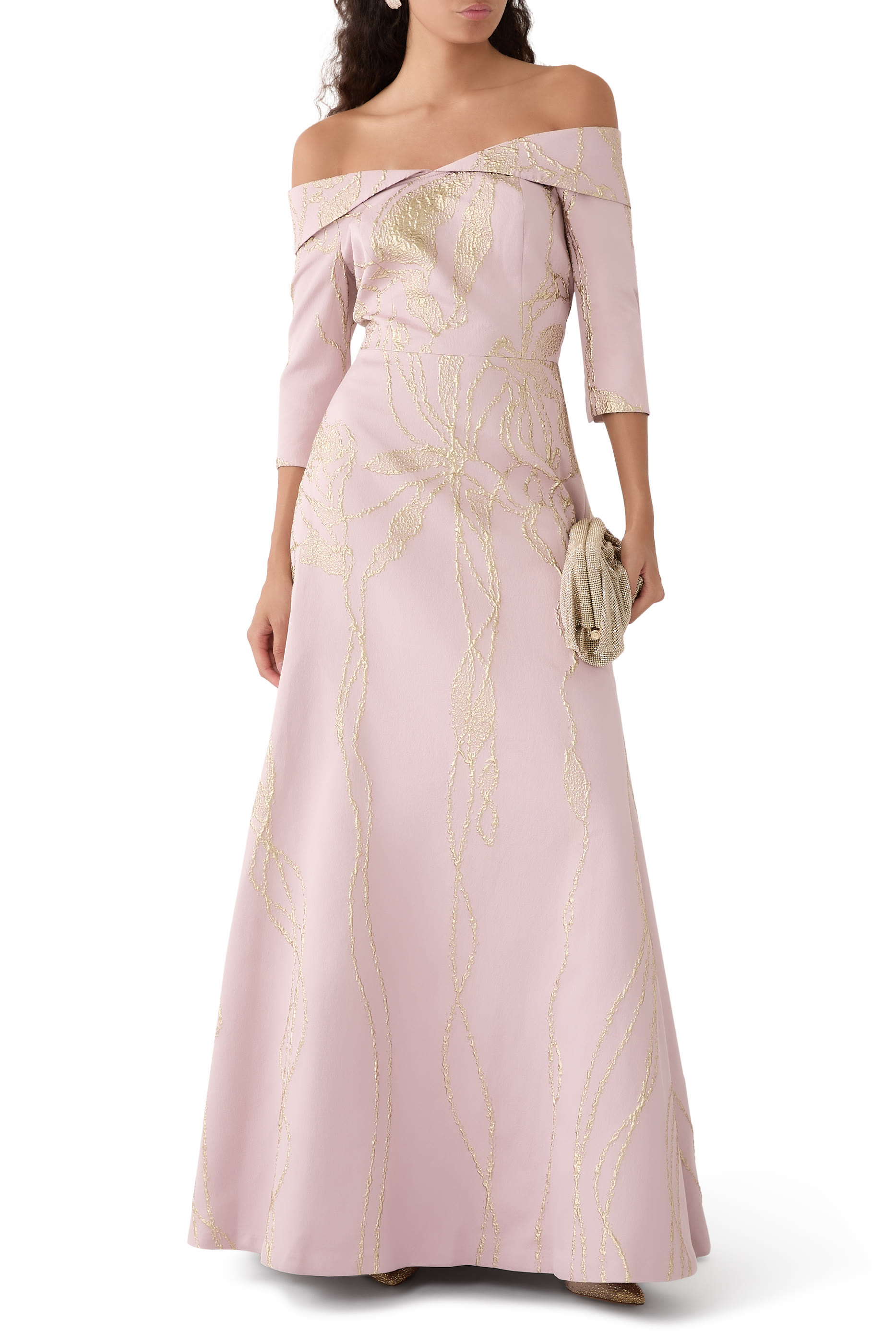 فستان سهرة فولدد بأكتاف مكشوف جاكار