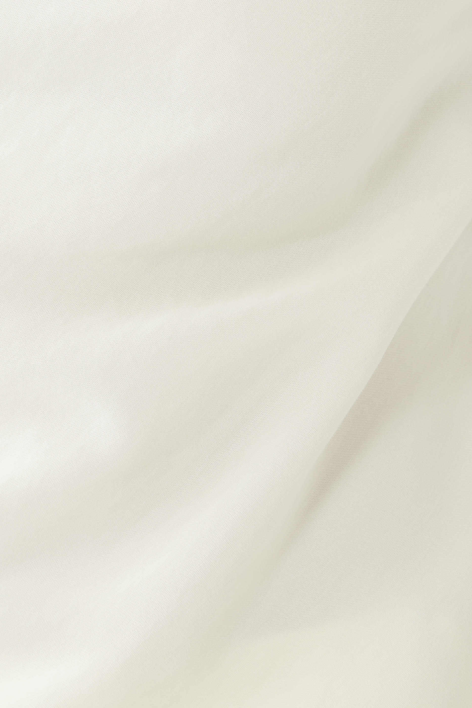 بلوزة بأربطة ملفوفة