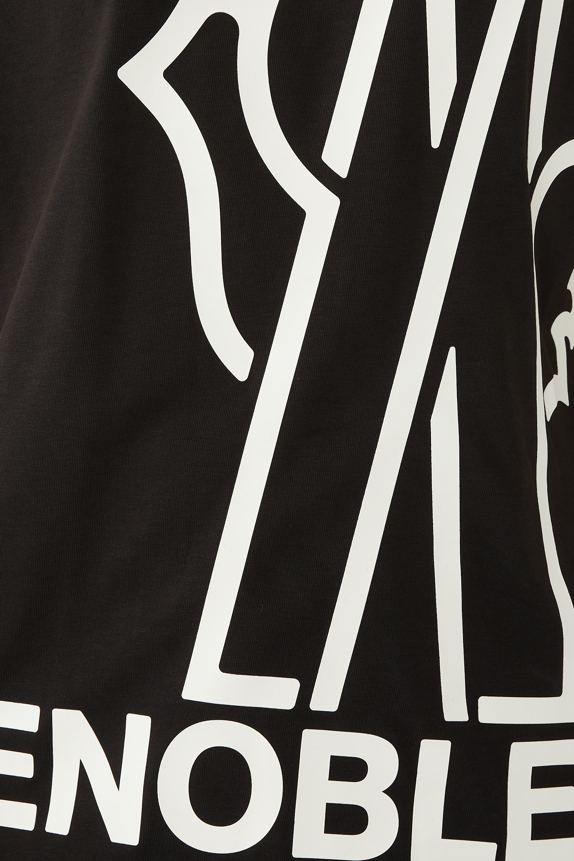 تيشيرت بشعار غرونبول