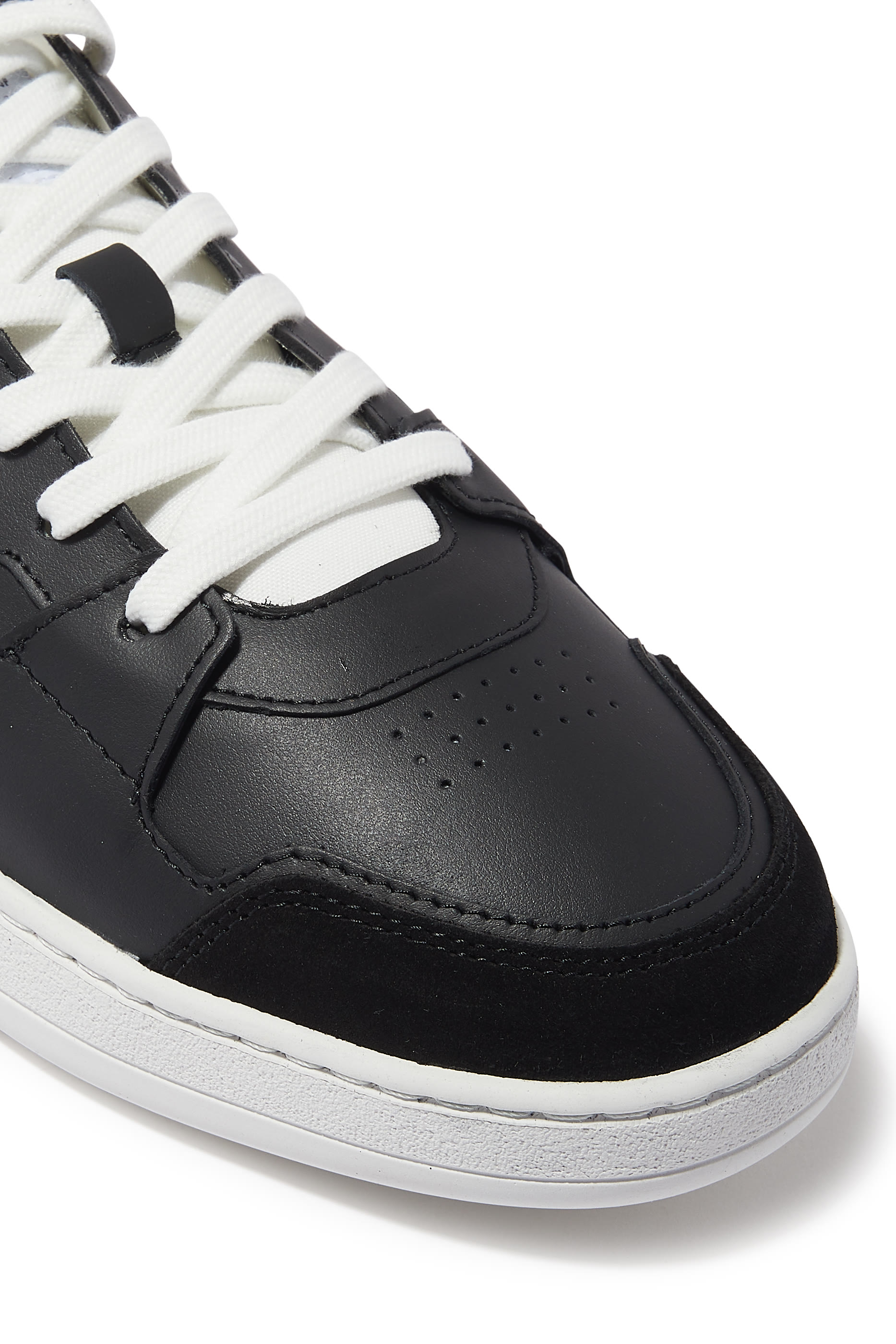 سنيكرز أطلس بتصميم أسفل الكاحل