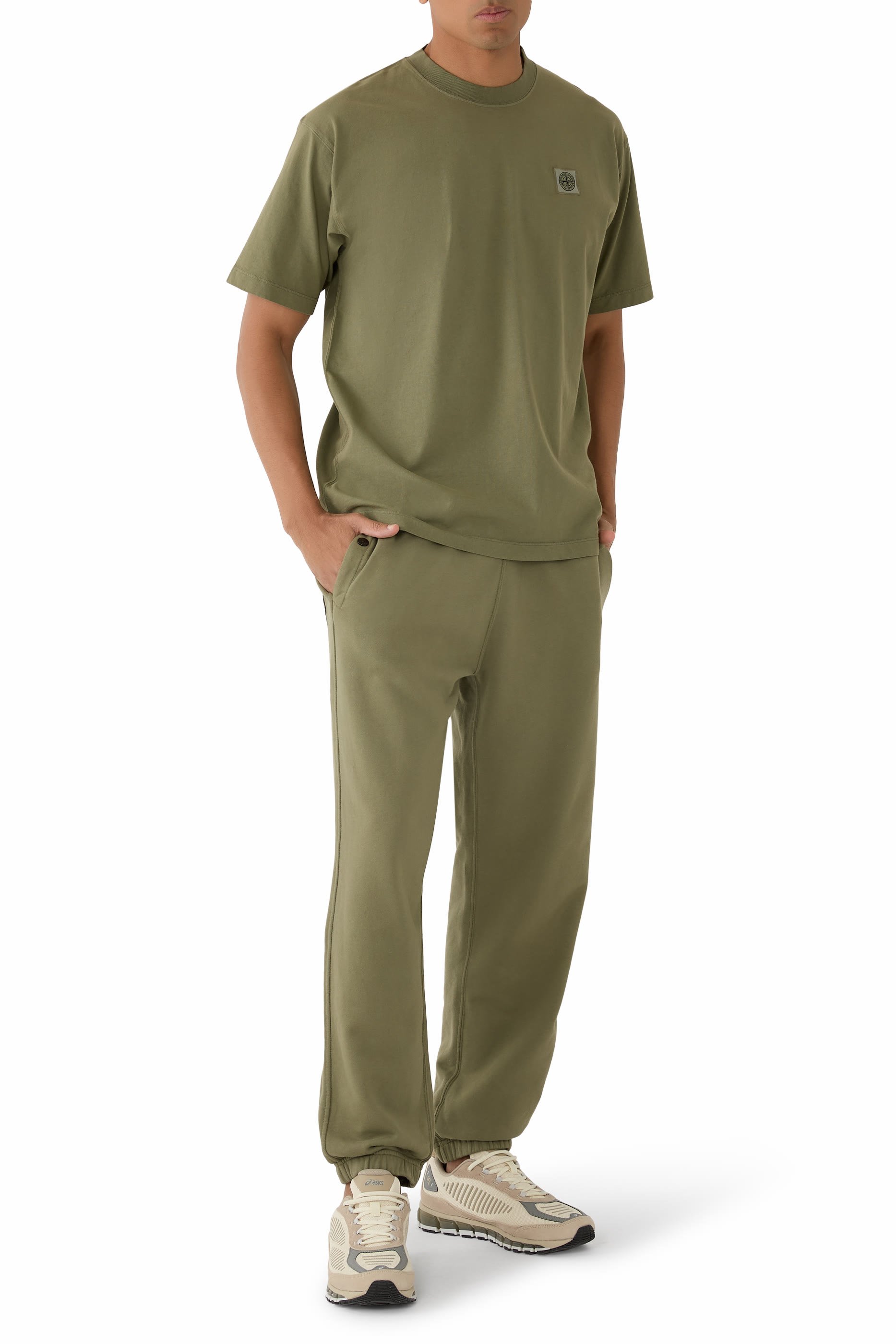 بنطال رياضي برقعة شعار الماركة