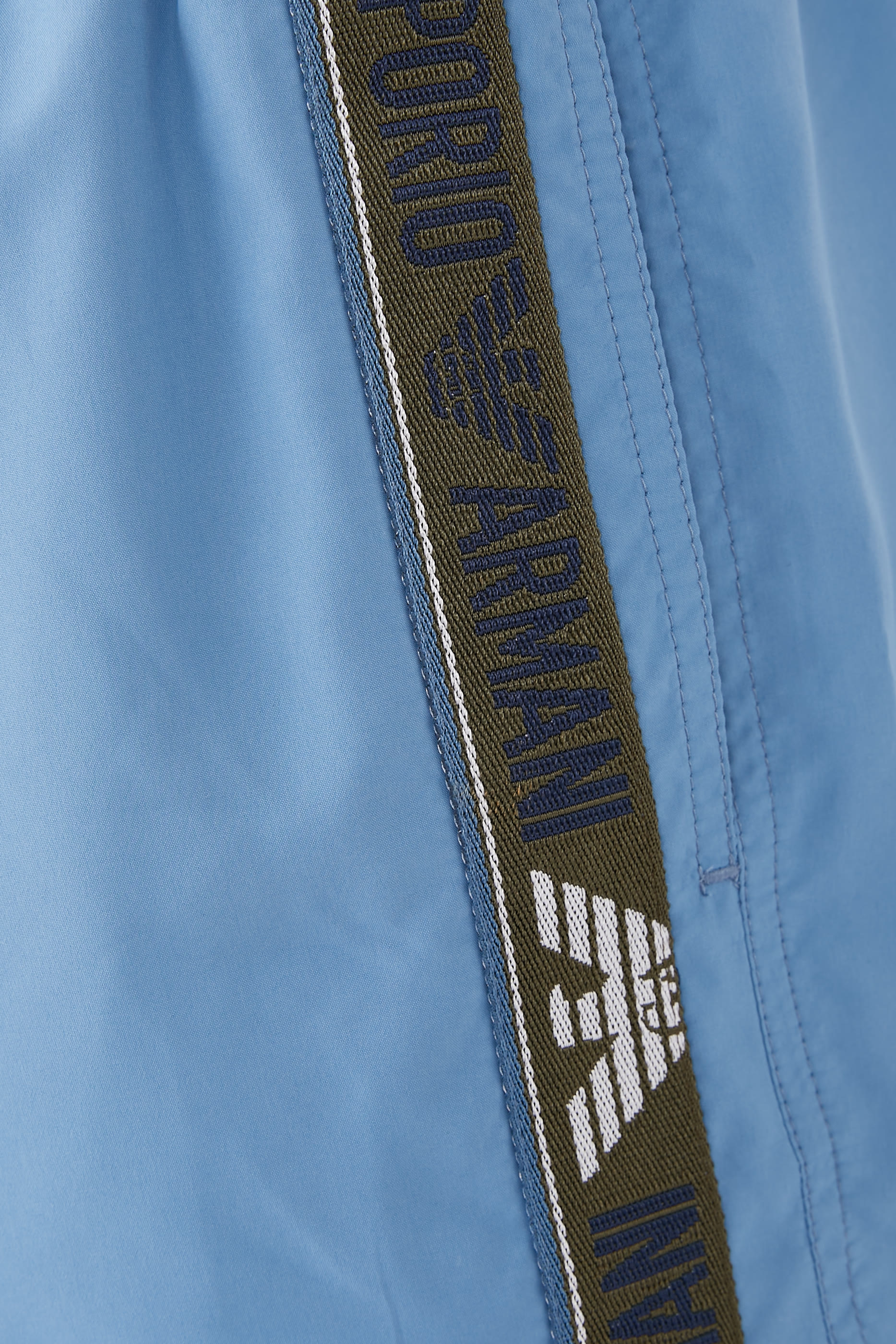 شورت سباحة بشريط شعار الماركة