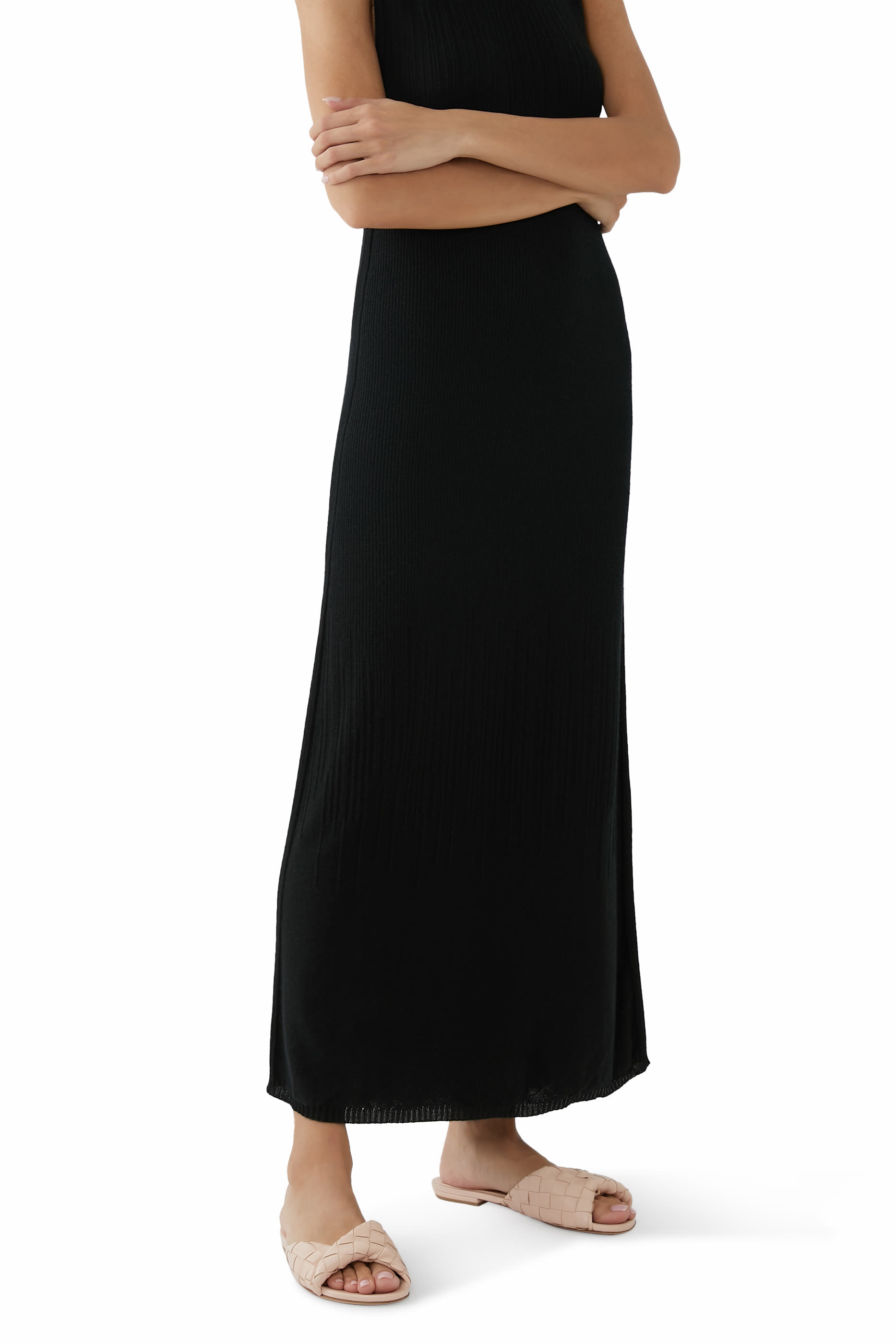 حذاء مفتوح بلينك بنعل مسطح