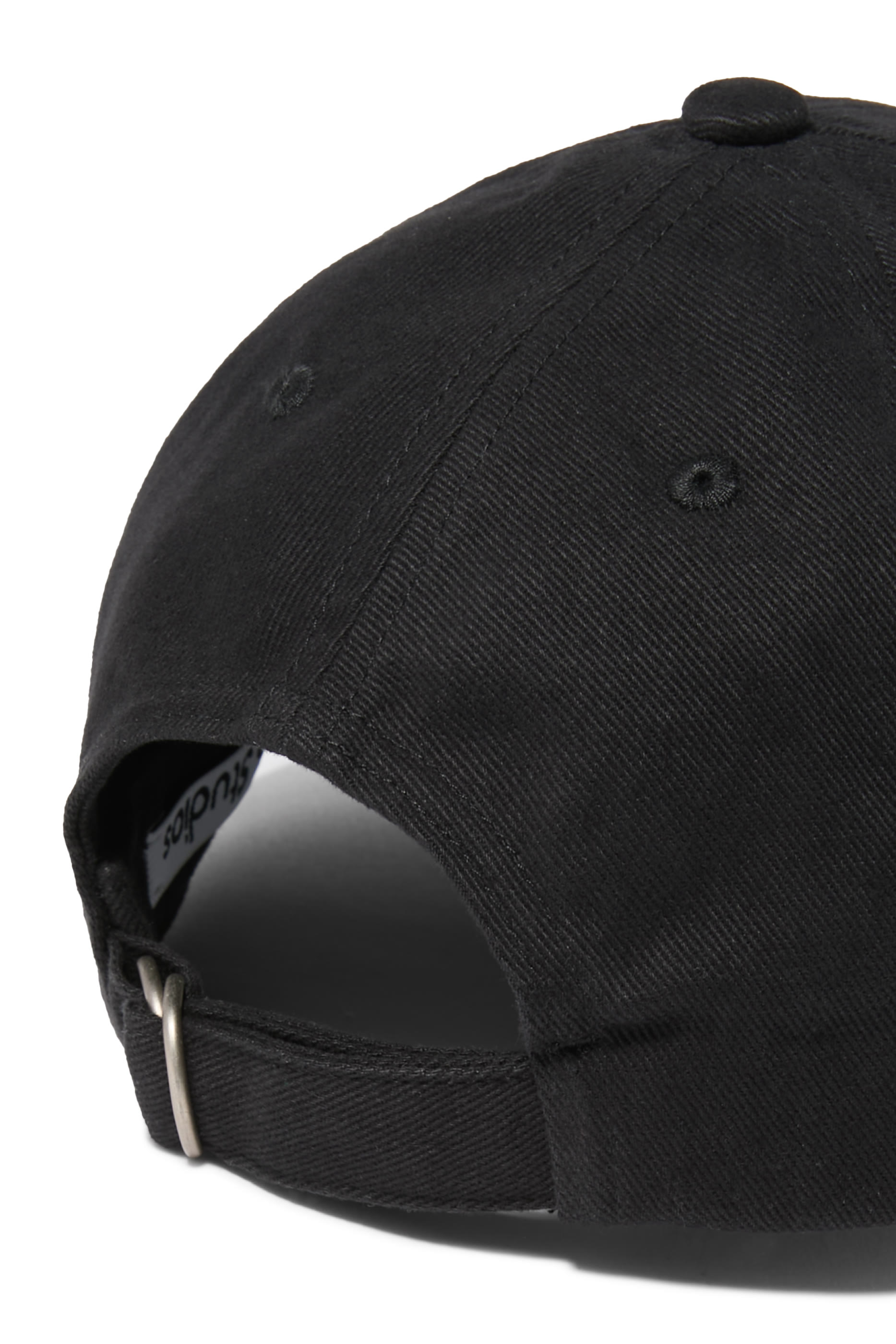 كاب بايسبول بشعار الماركة