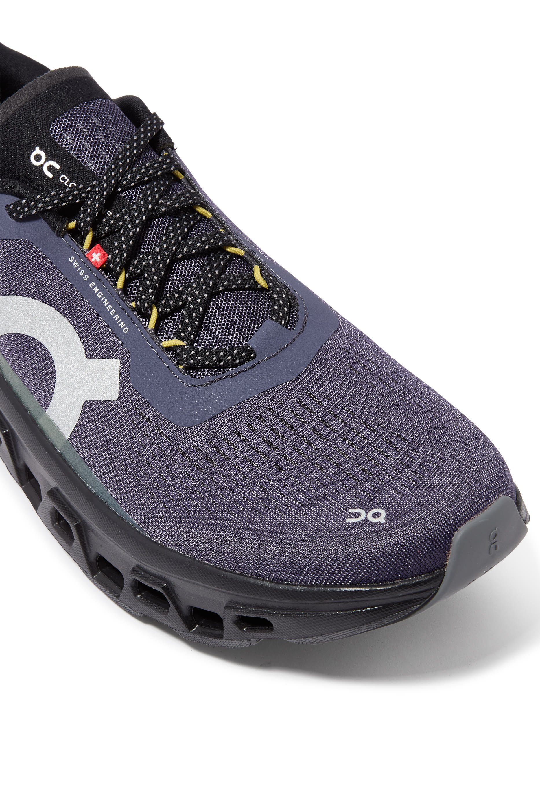 سنيكرز كلاودمونستر 1