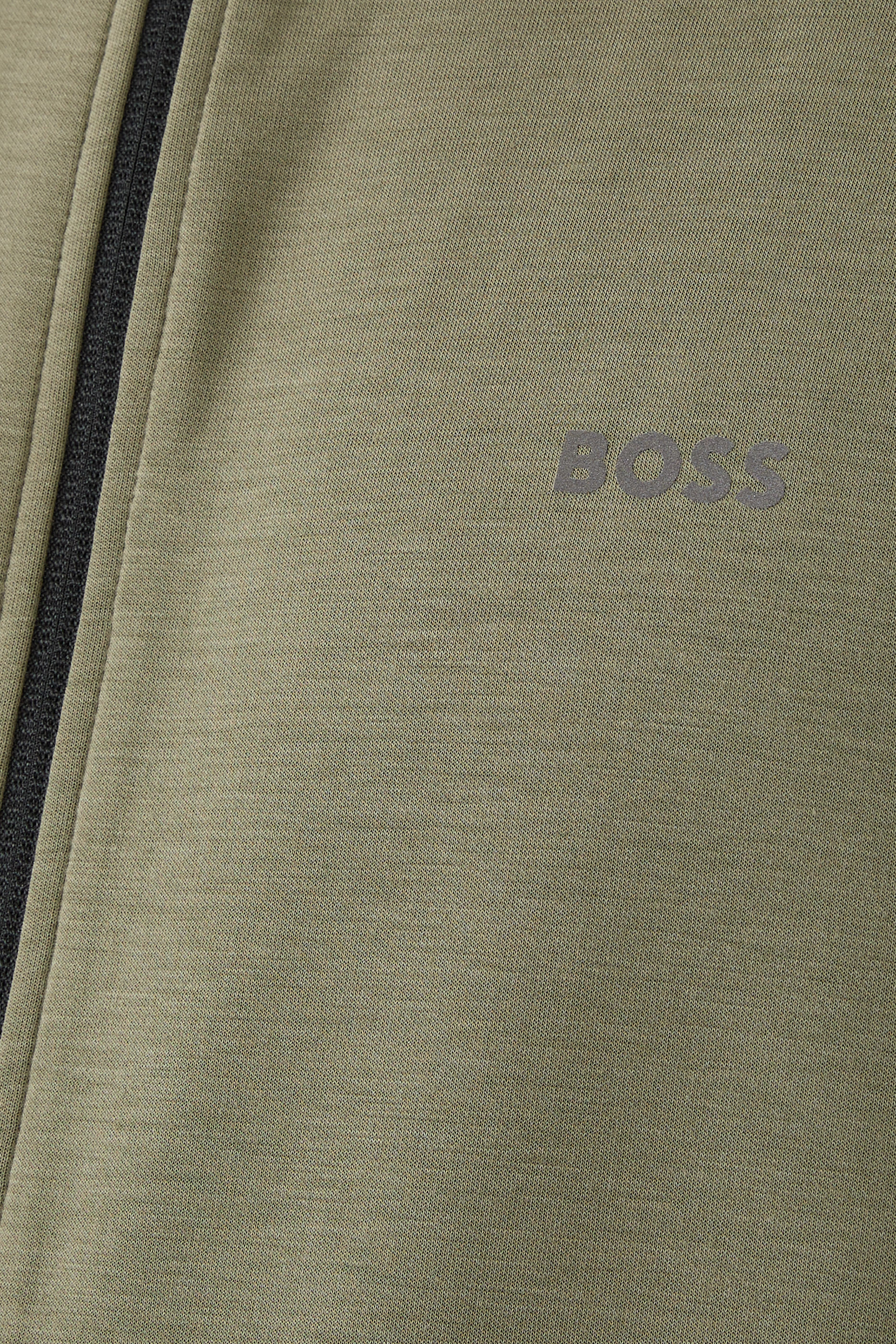 سويت شيرت بقصة عادية وسحاب