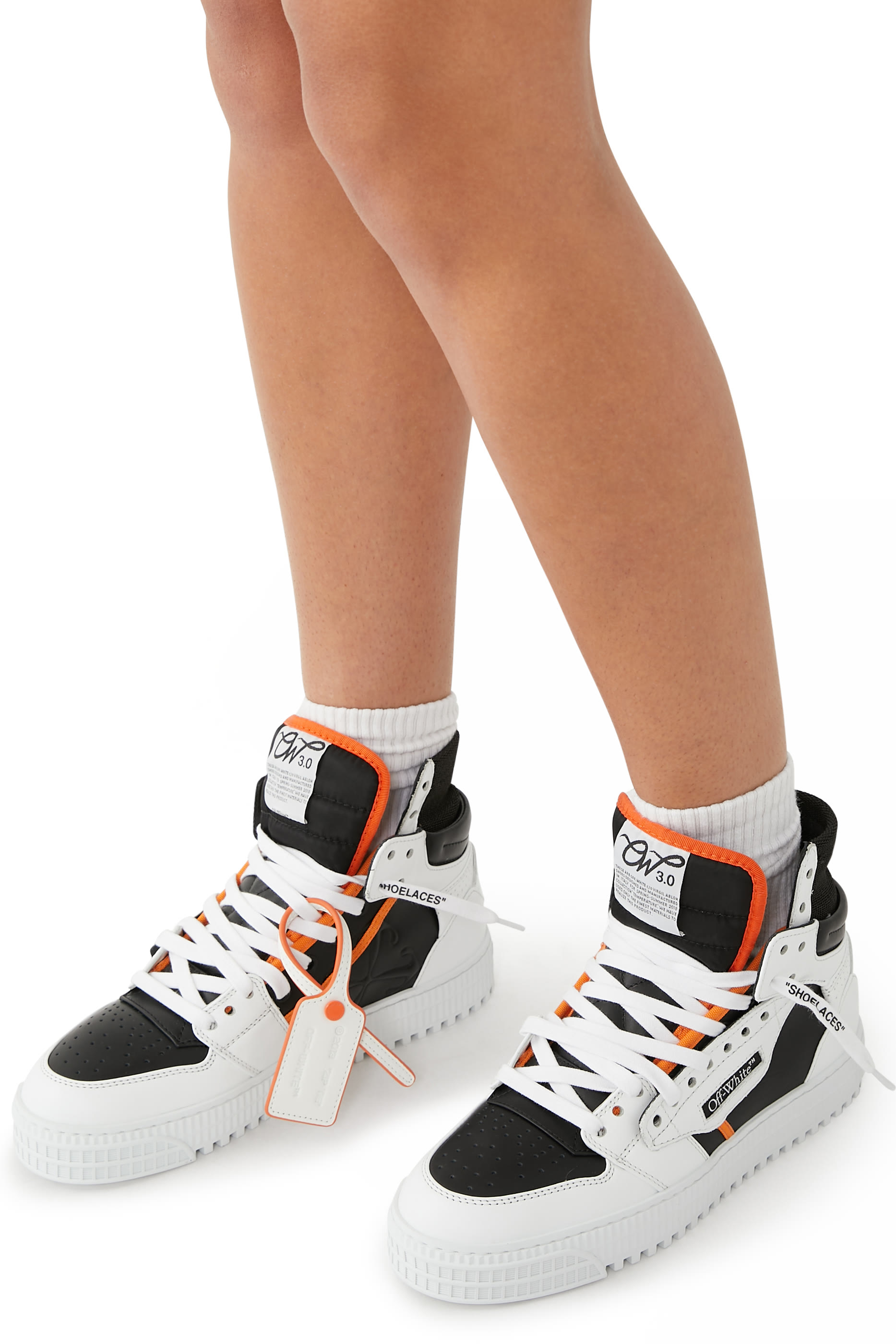 سنيكرز 3.0 اوف كورت جلد