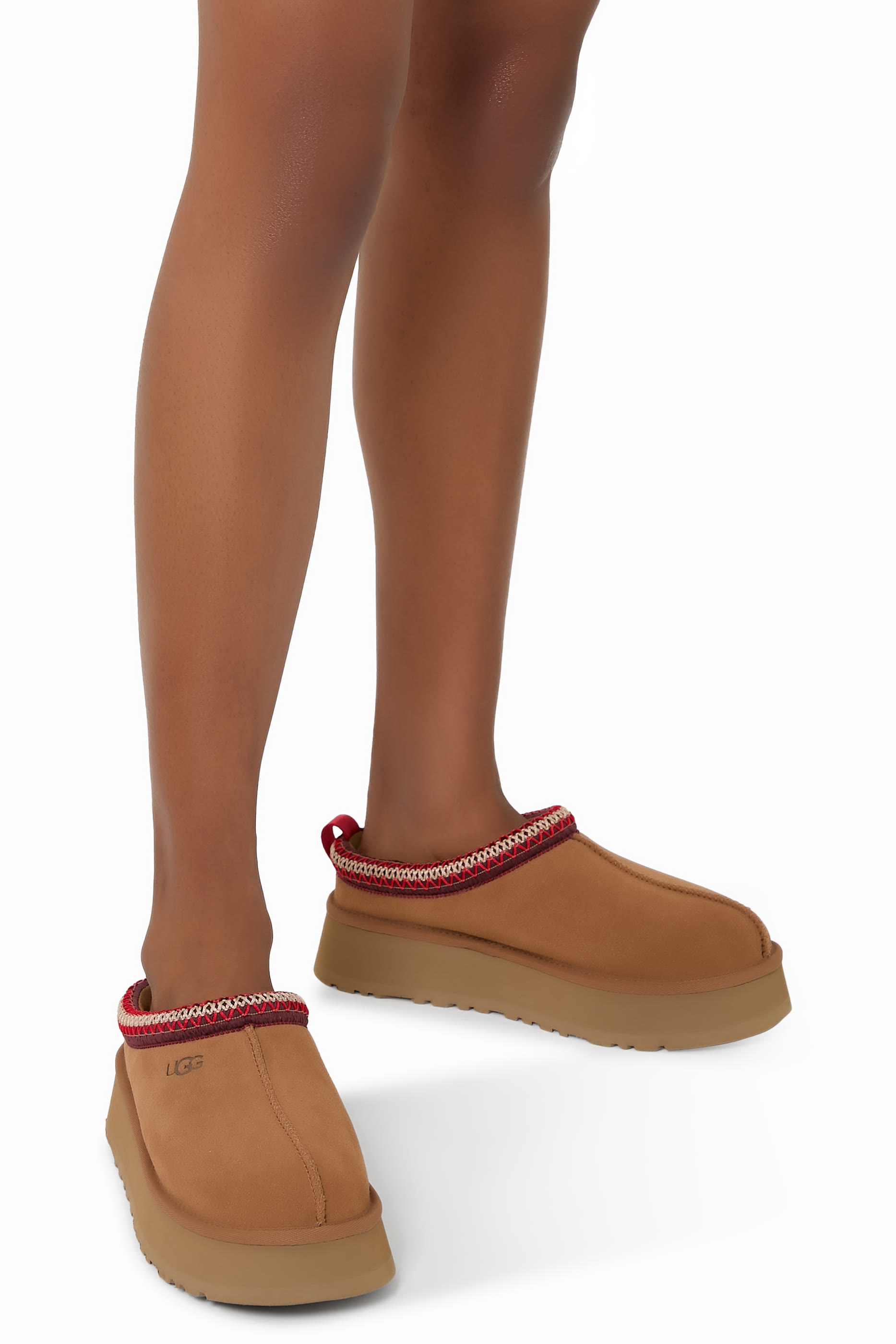 حذاء تاز مفتوح من الخلف II 