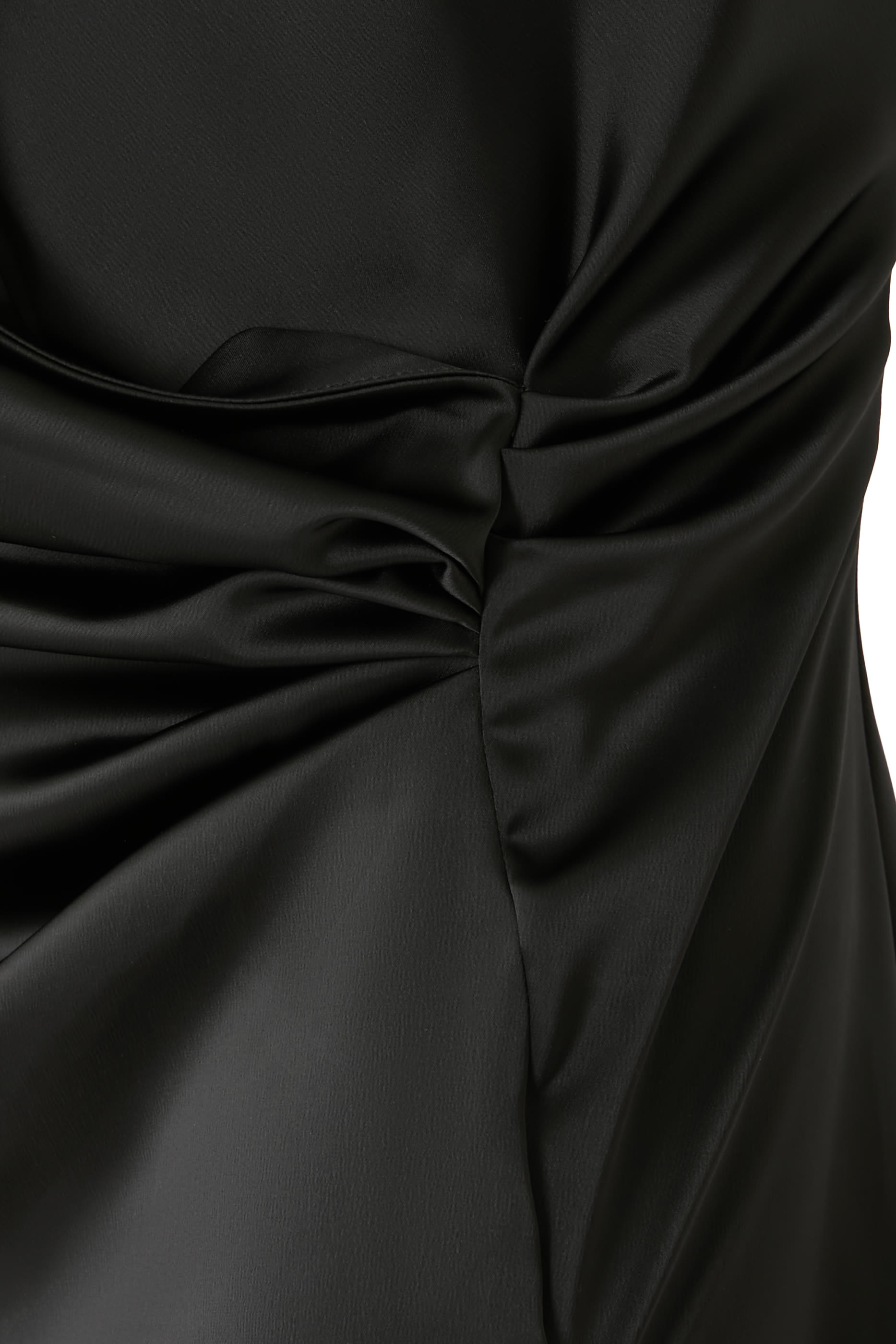 فستان بتصميم ملفوف