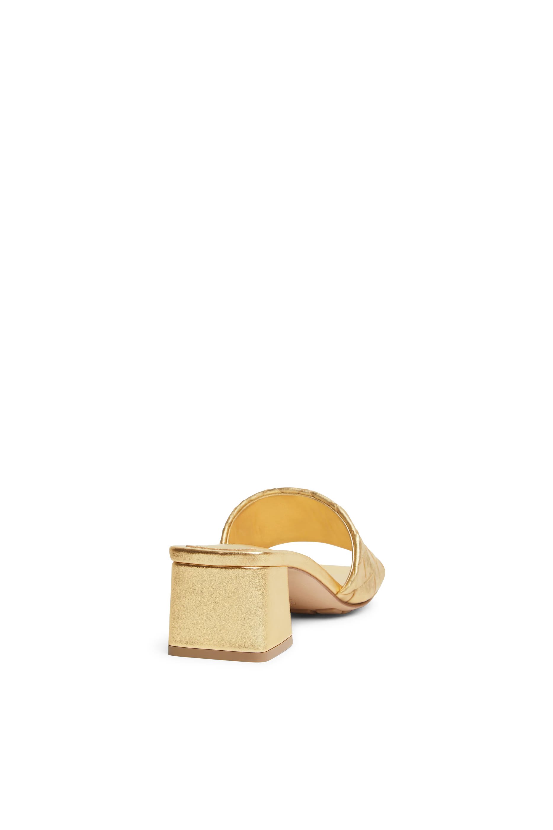 حذاء باروكو مفتوح من الخلف بكعب 45