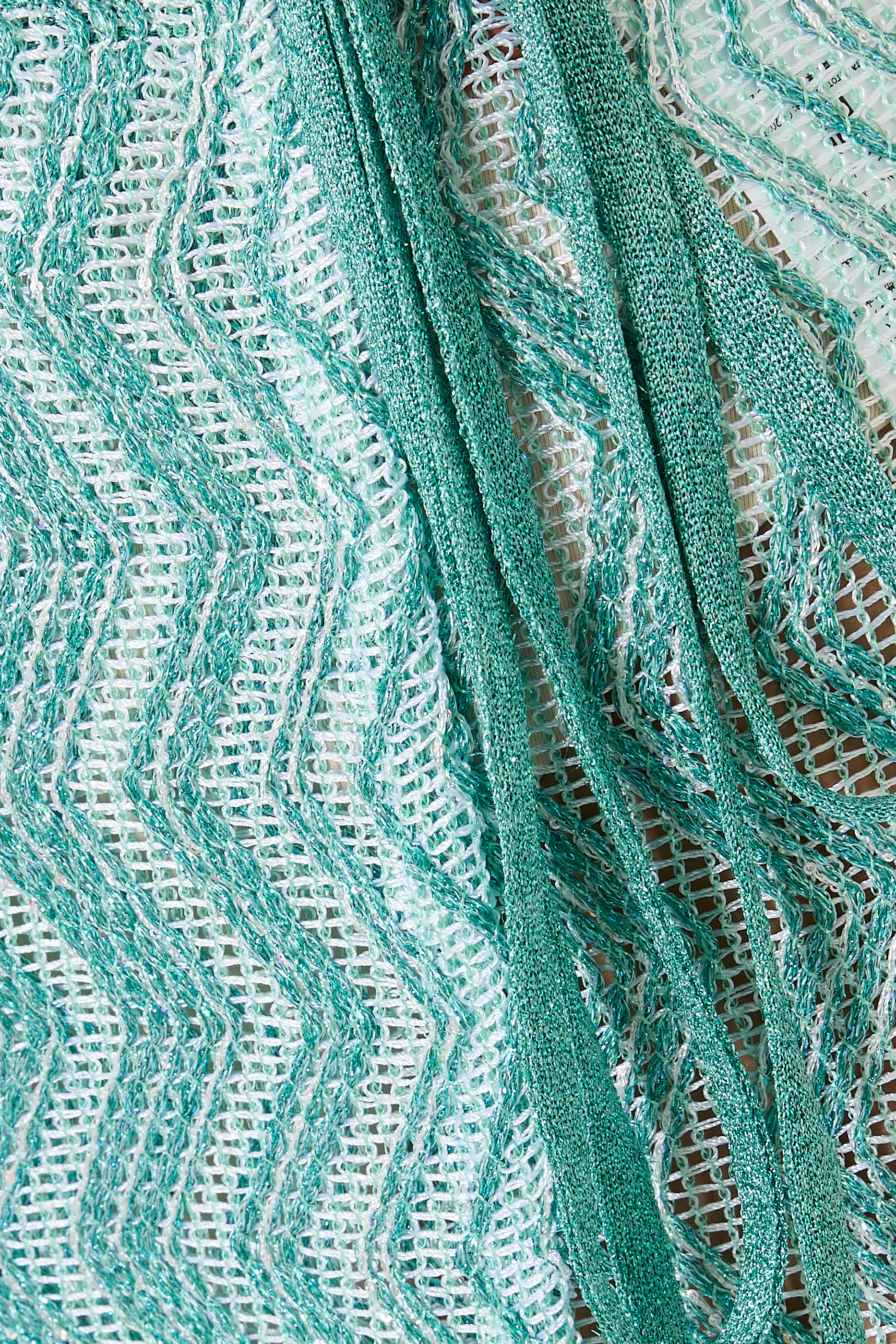 تنورة باريو قصيرة بنمط خطوط متعرجة قماش شبكي