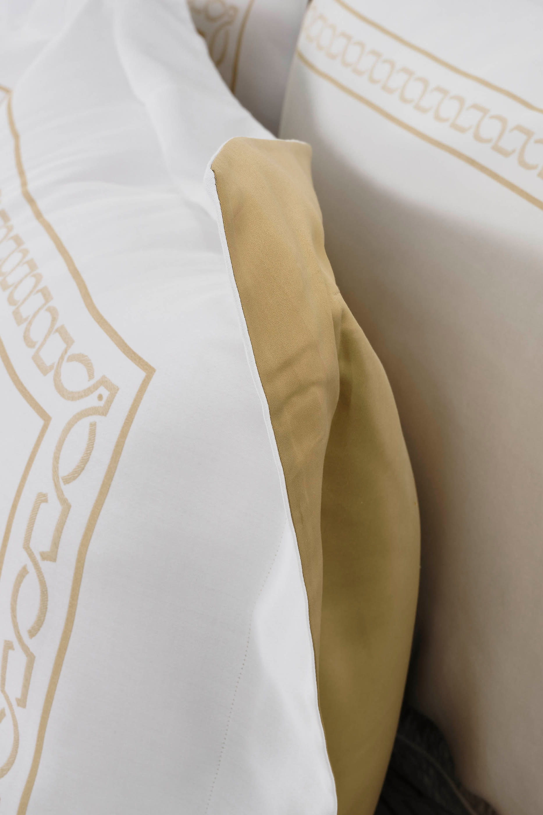 غطاء وسادة شام فرساي